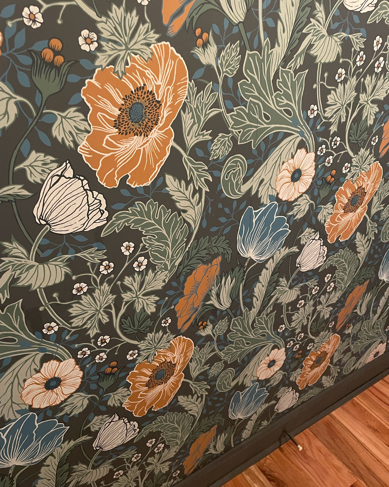 Bathroom Wallpaper 

#LTKfamily #LTKhome #LTKFind