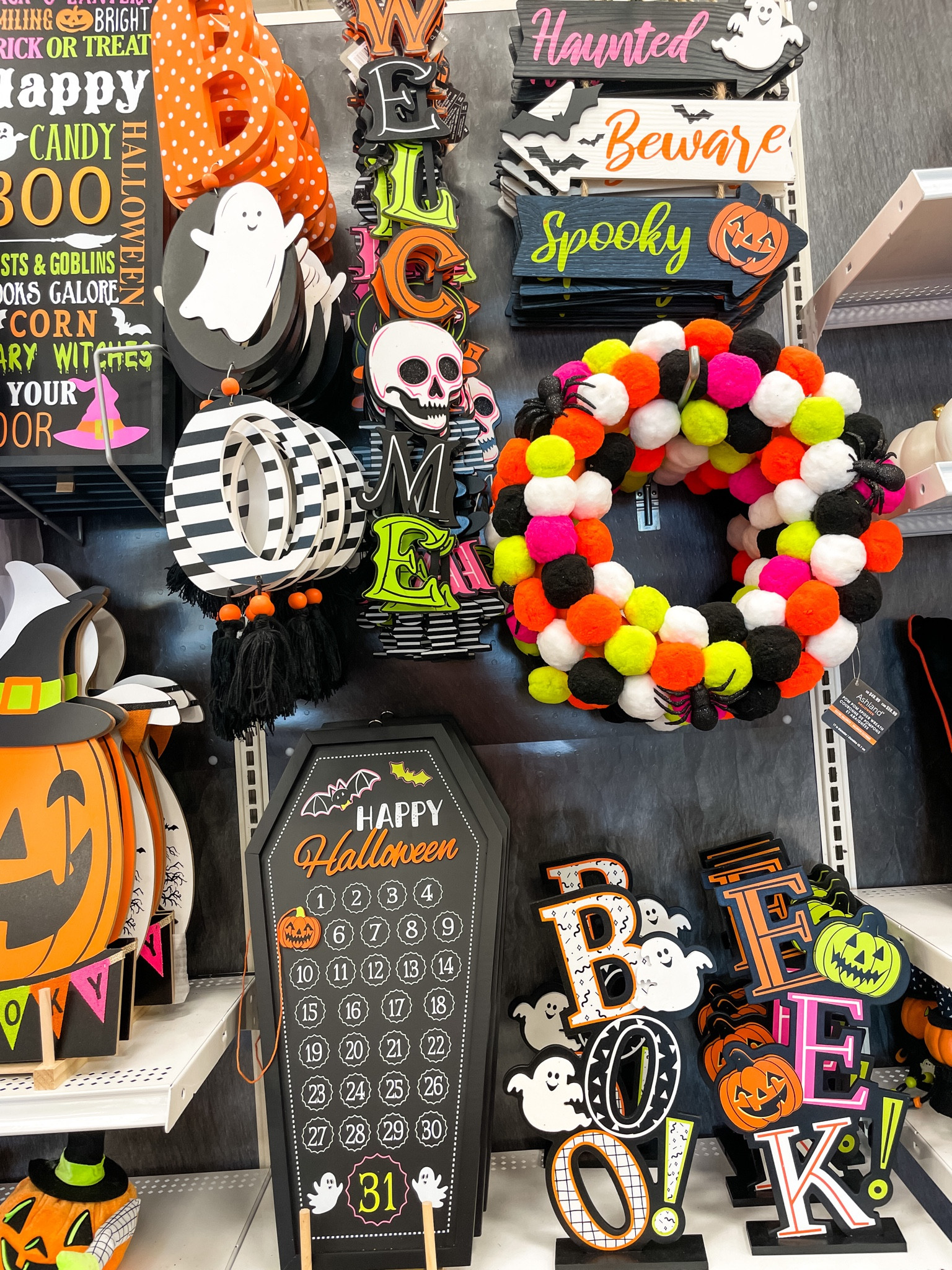 Bright & electric Halloween tabletop decorations 

#LTKhome #LTKHalloween #LTKSeasonal