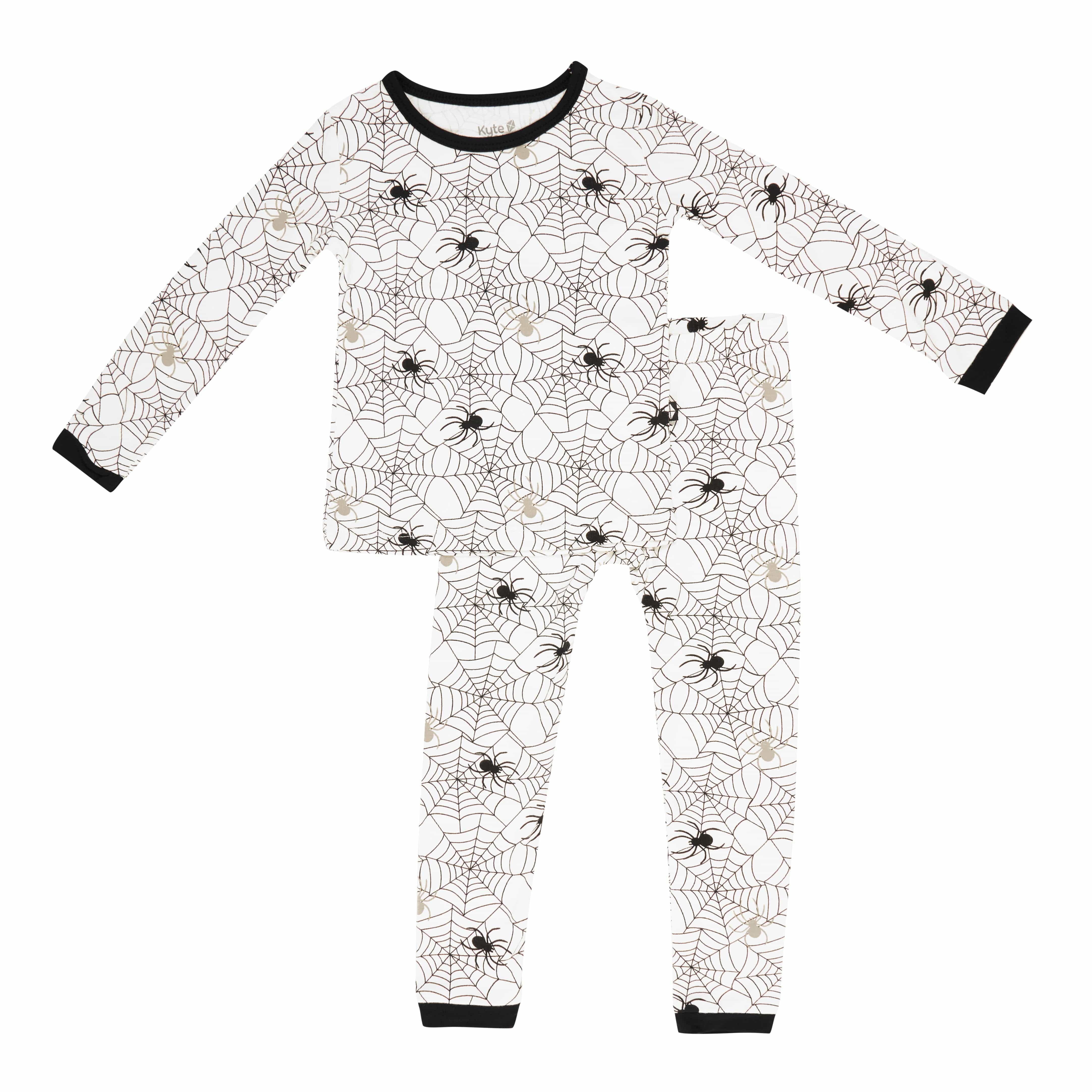 Long Sleeve Pajamas in Spider | Kyte BABY