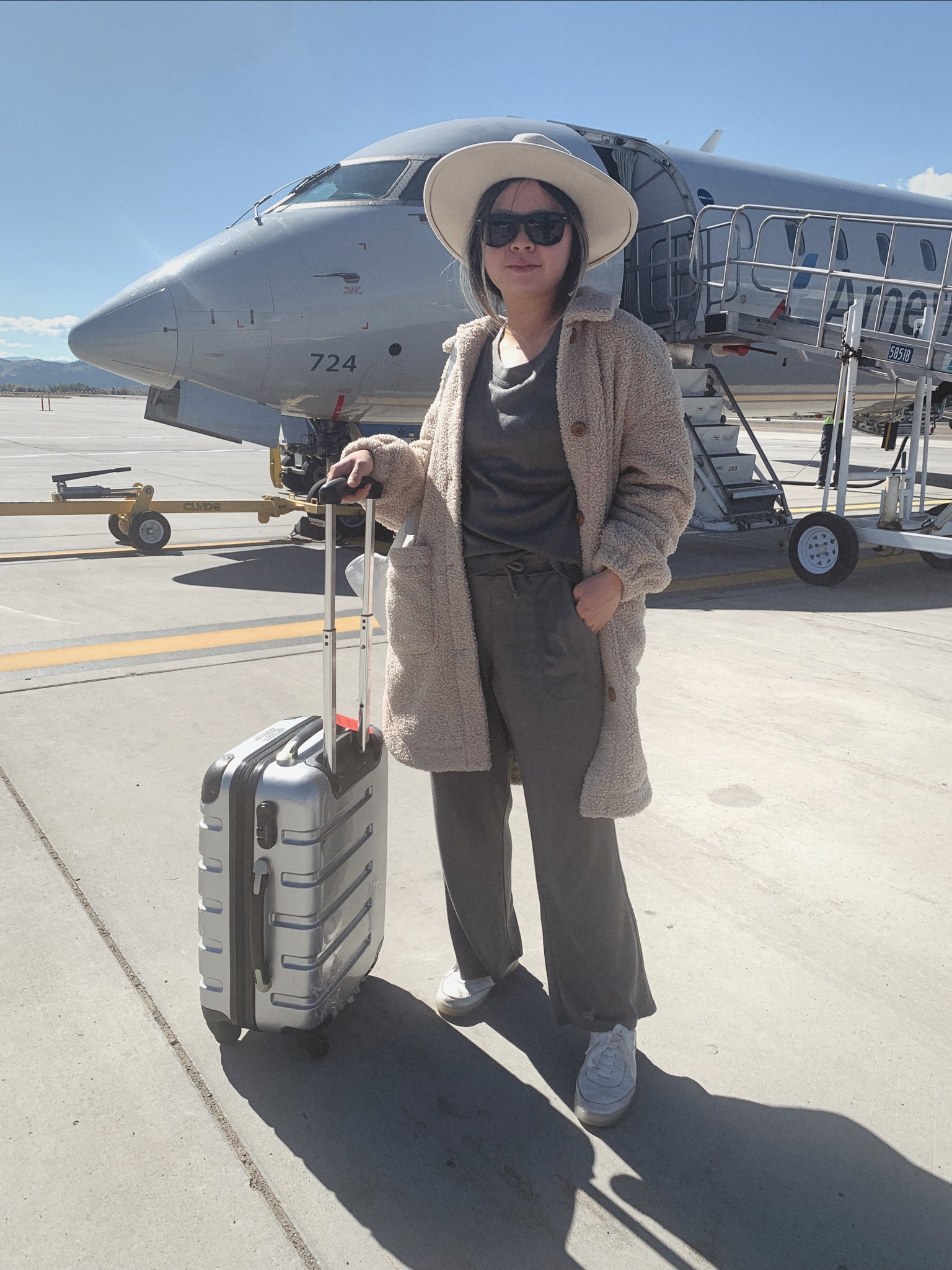 Jet setting airport outfit travel comfy in style ✈️  #petitestyle #travelstyle #airportoutfit #loungewear #fallfashion

#LTKstyletip #LTKfit #LTKtravel
