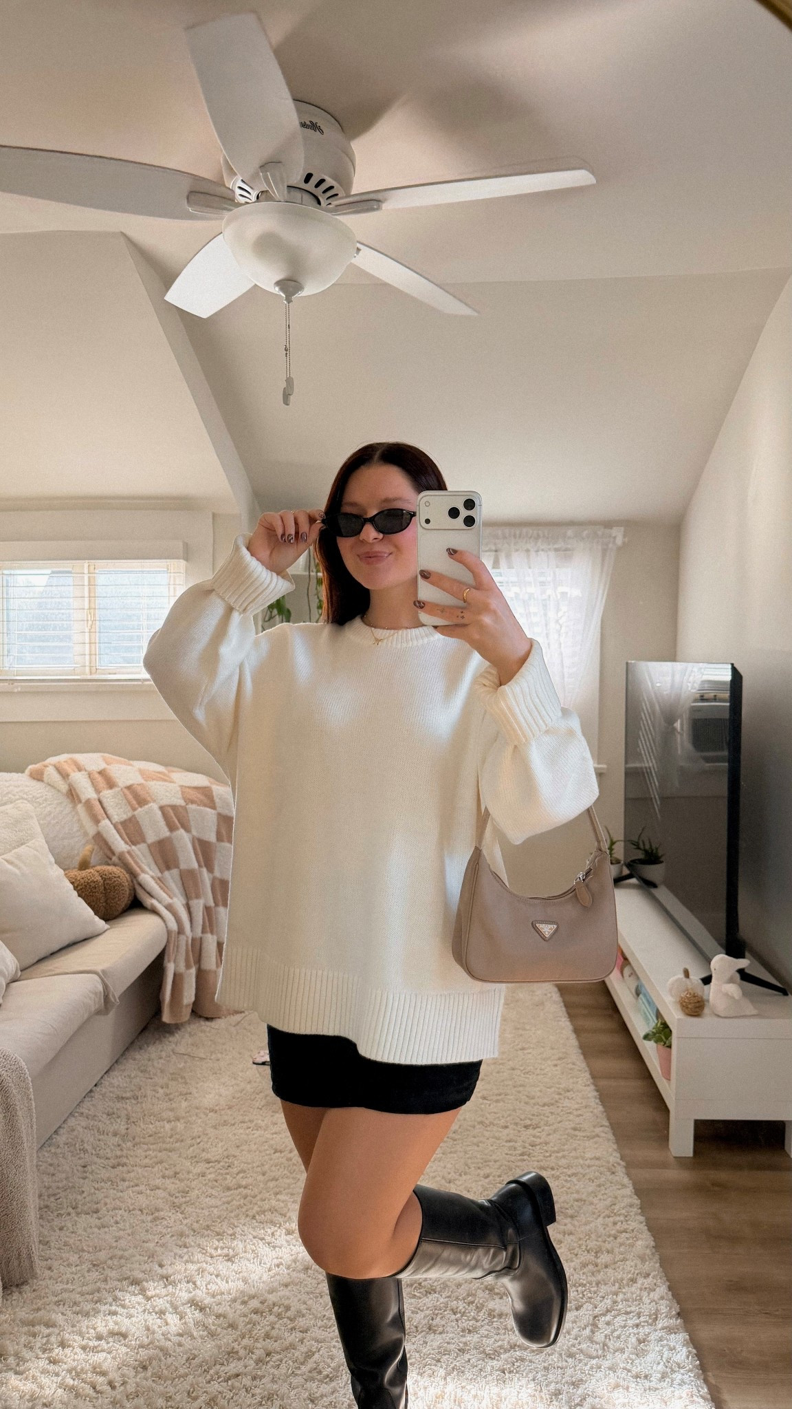 my fit to see Sombr in NYC 🖤🎶