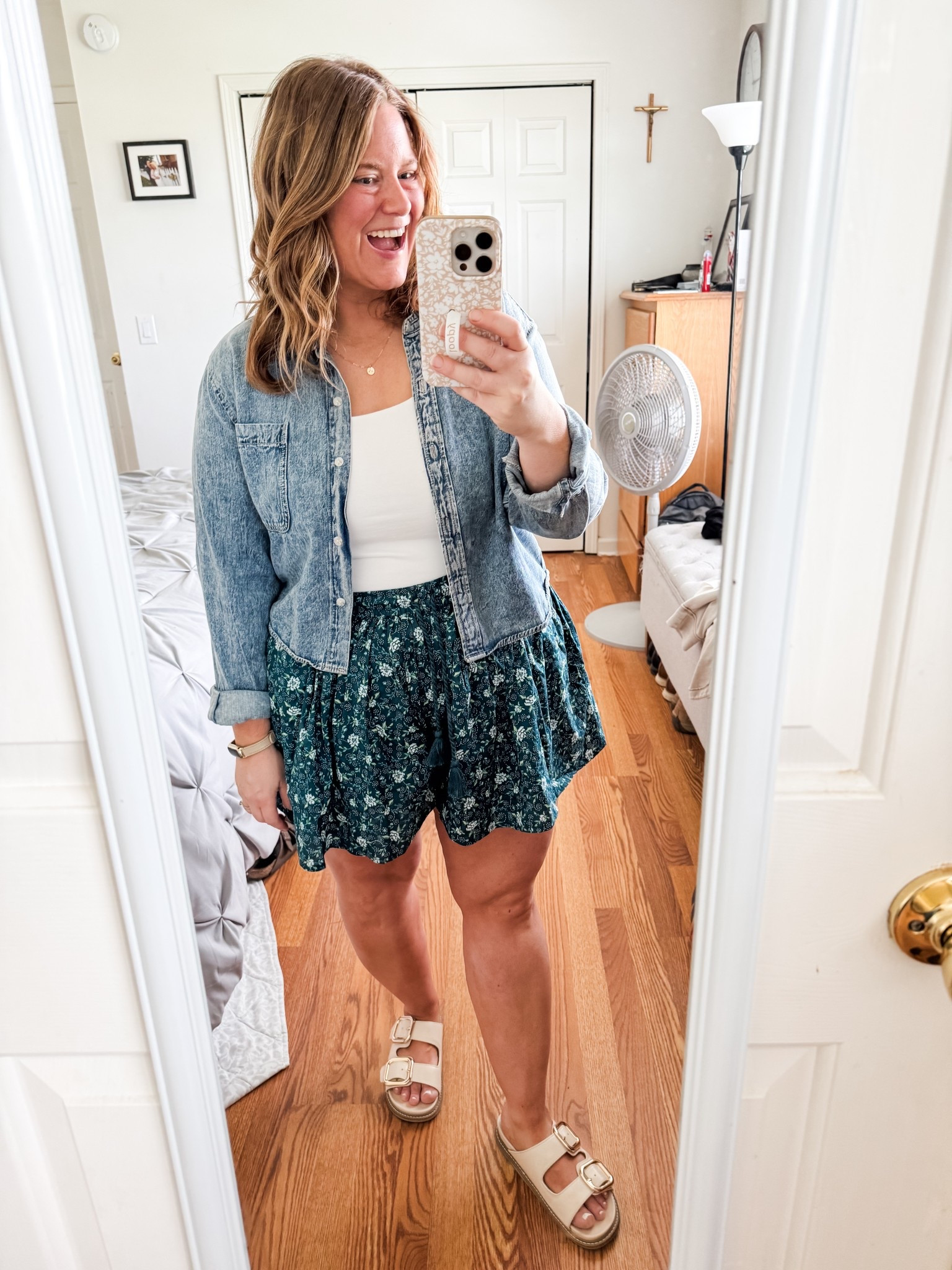 These shorts are so cute! I can see why they’ve gone viral! I’m wearing a large.  Also wearing a large in my tank.  My denim shirt is old but I linked two similar ones.  

#LTKMidsize #LTKSaleAlert #LTKSeasonal