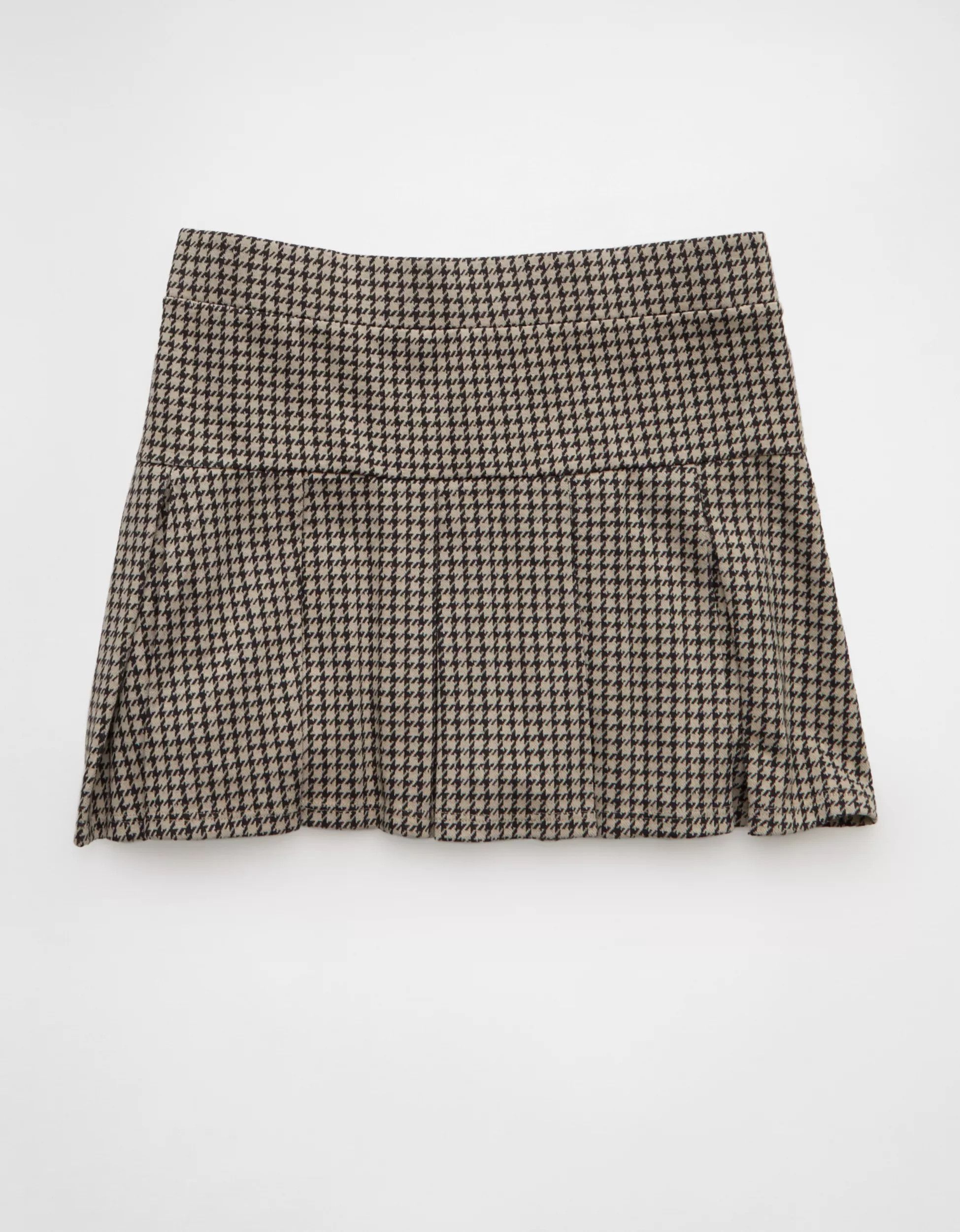AE It Knit Low-Rise Pleated Plaid Skort | American Eagle Outfitters (US & CA)