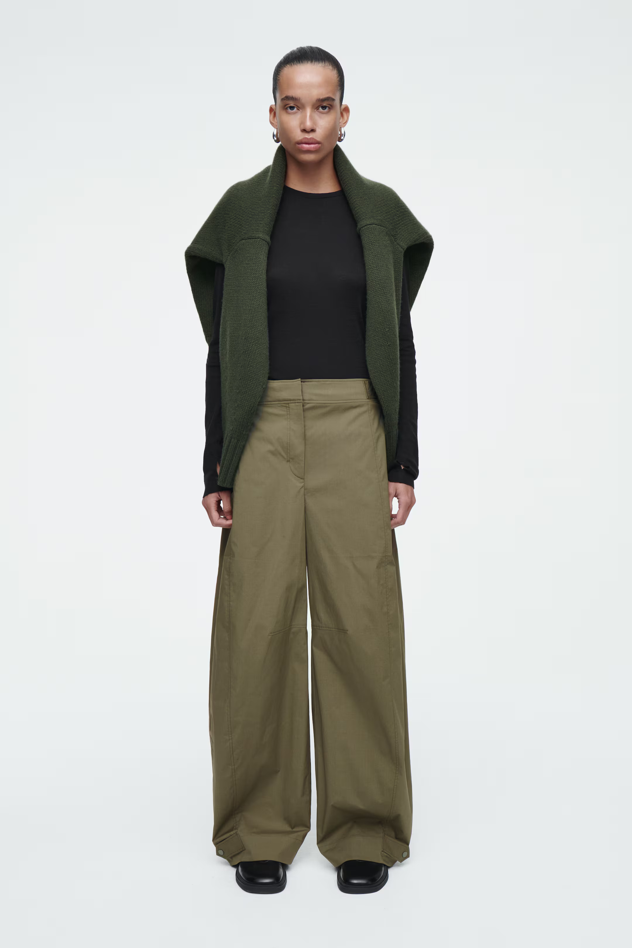 BARREL-LEG UTILITY TROUSERS | H&M (DE, AT, CH, NL, FI)