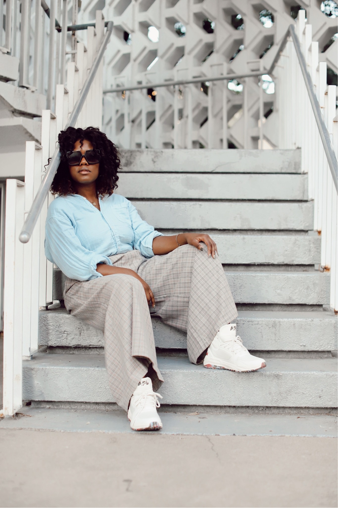 Flare leg over everything 

#LTKSeasonal #LTKfit #LTKshoecrush