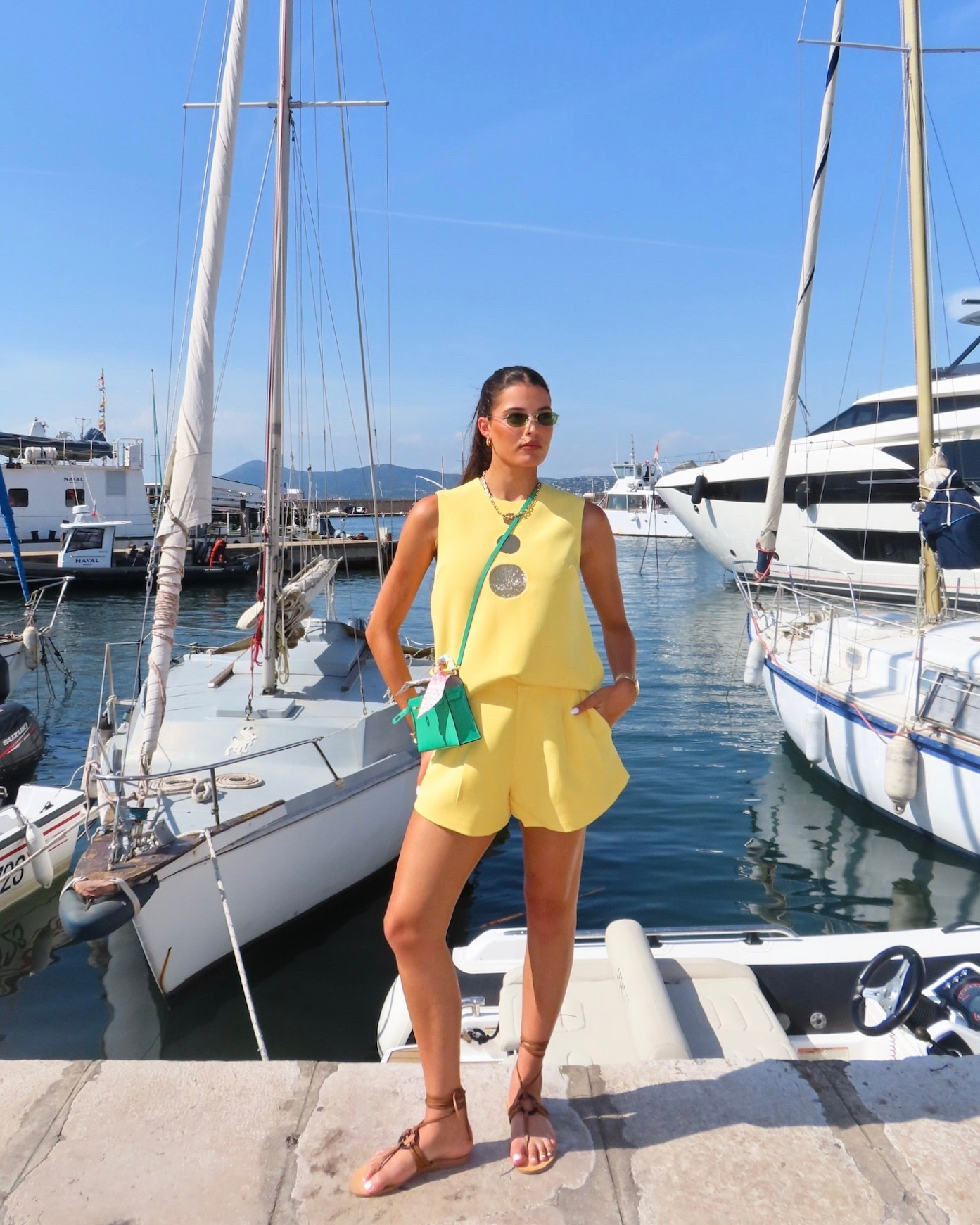 mellow in yelloww

#LTKTravel