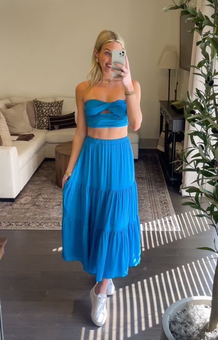 The cutest 2 piece midi set!! 🦋🩵
I’m wearing a size 4, runs true to size. Perfect for the beach, brunch, and fun summer outfit! 
Resort wear/ dinner outfit/ vacation dinner outfit/ matching set/ summer outfit ideas/ midi dress/ blue dresss

#LTKSeasonal #LTKStyleTip #LTKTravel