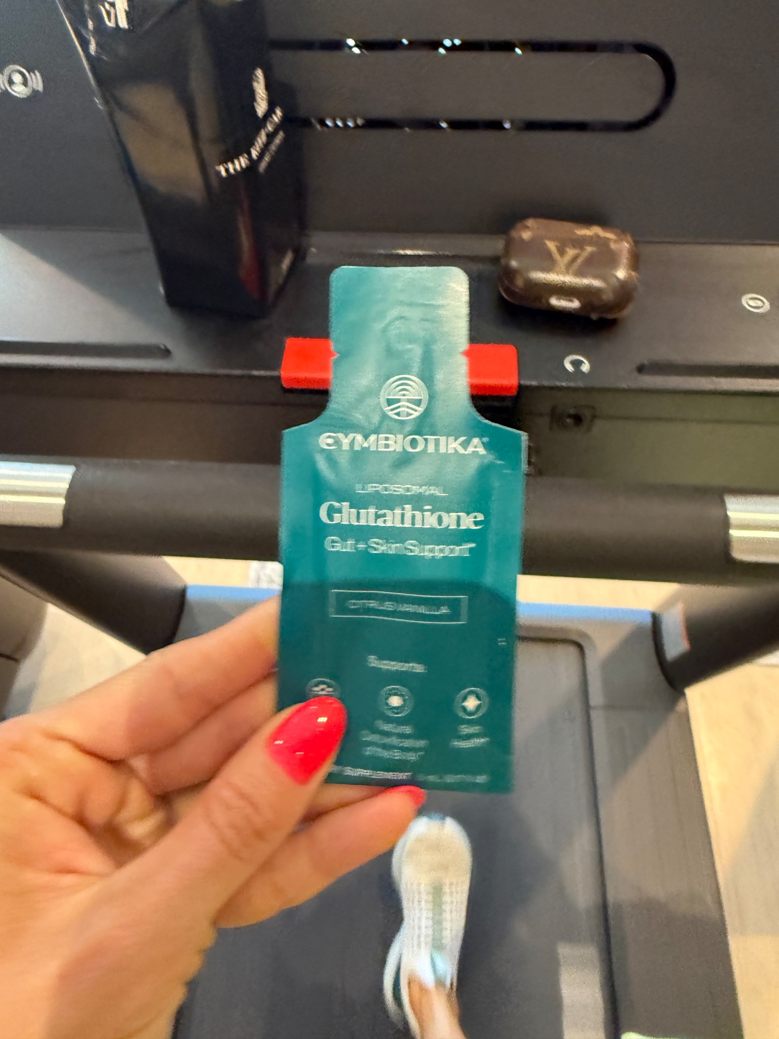 I take this packet 6 days a week on empty stomach. Incredible for skin, detox, overall health  

#LTKfitnessgoals #LTKmorningroutine