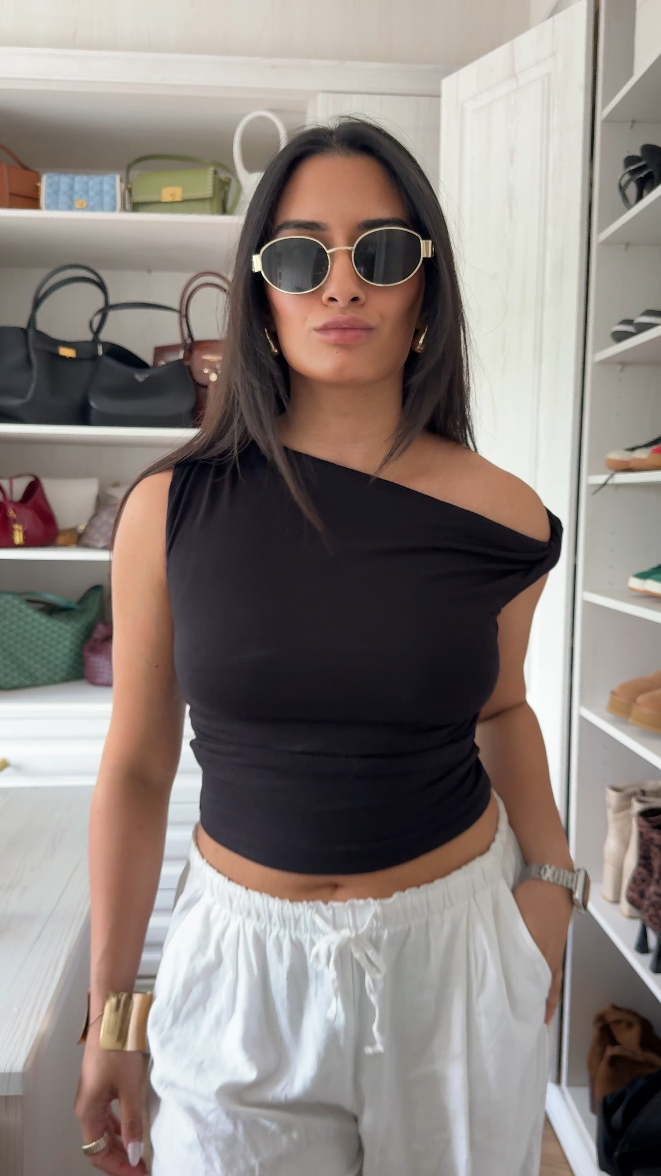 Spring tops🖤 I have linked what I can, the ones that are missing are ZARA codes 2375/373 & 3055/572.