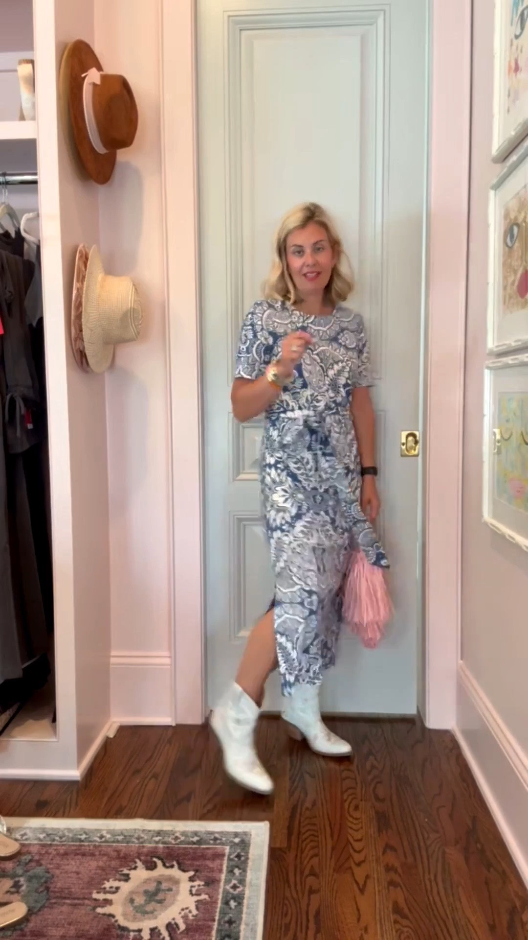 Such a yes dress!! This doesn’t hug me anywhere so I’m here for it. I’m in size 4 dress & 8 boots

Codes:
Boden - RNMV 15% new styles 
Allie + Bess - Catherine20

#LTKdayinmylife #LTKOver40 #LTKSeasonal