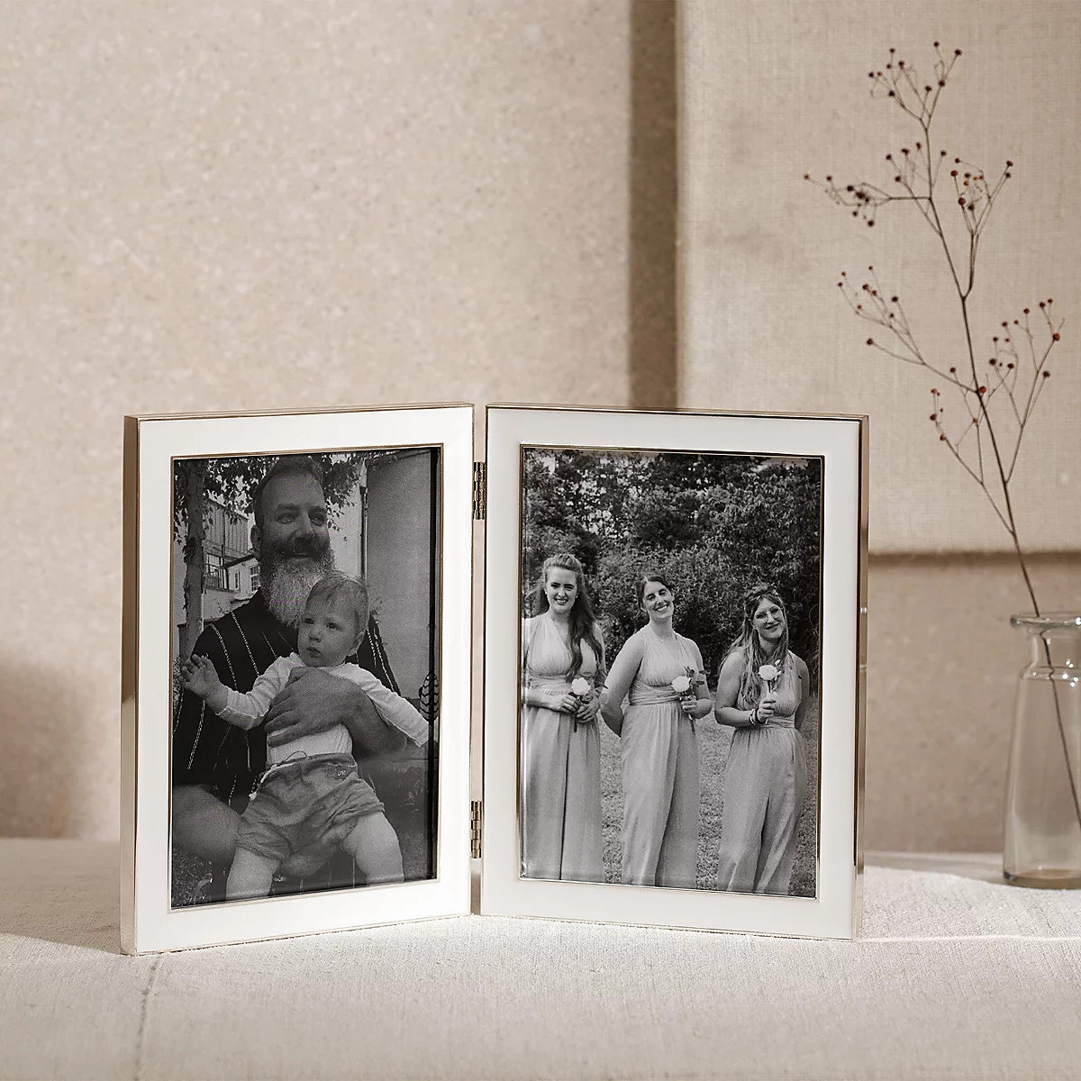 White Resin Double Hinged Photo Frame – 5x7” | The White Company UK & ROW
