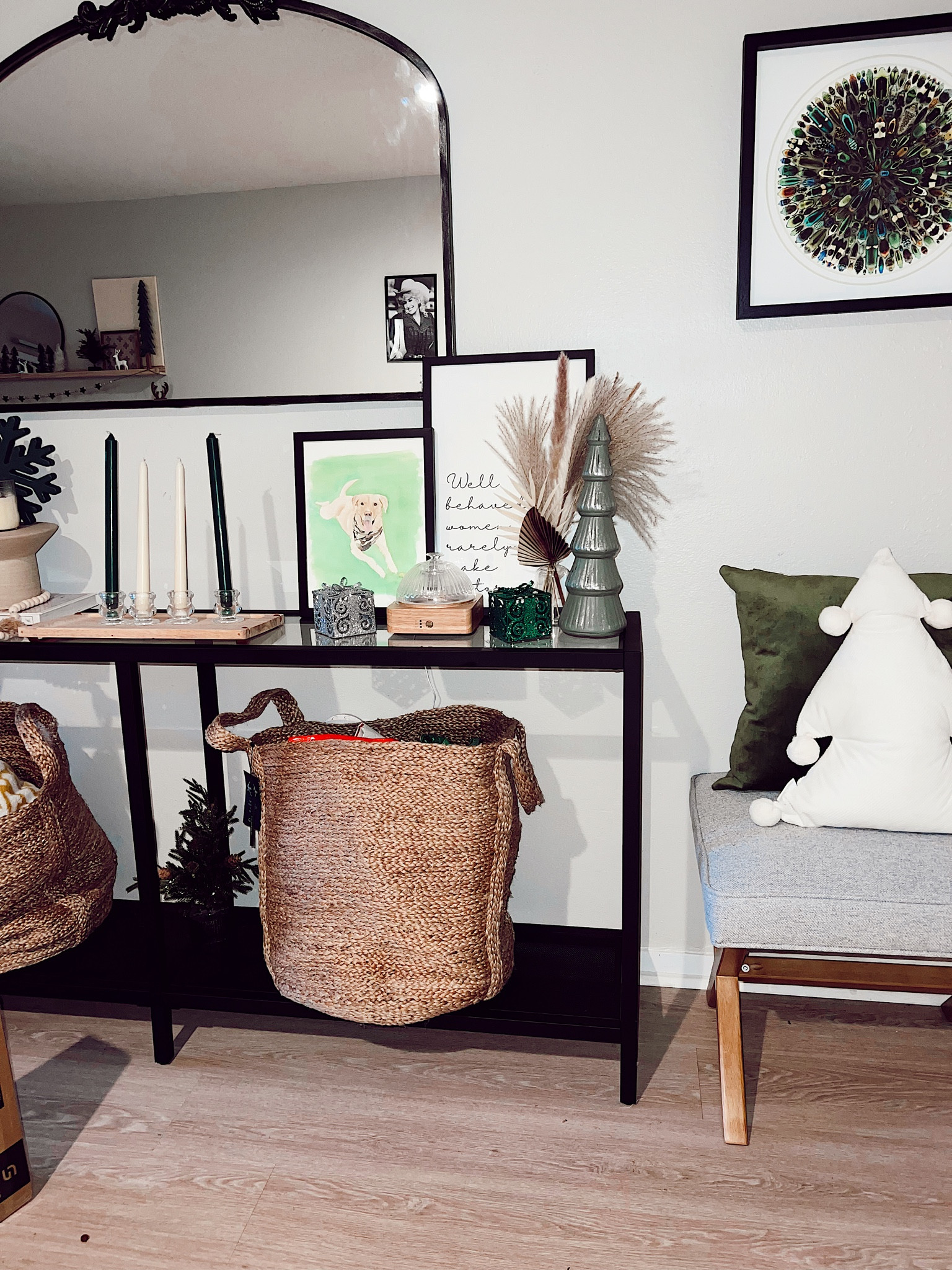 🔔Here comes the Christmas Decor 🎄

#LTKHoliday #LTKhome #LTKSeasonal