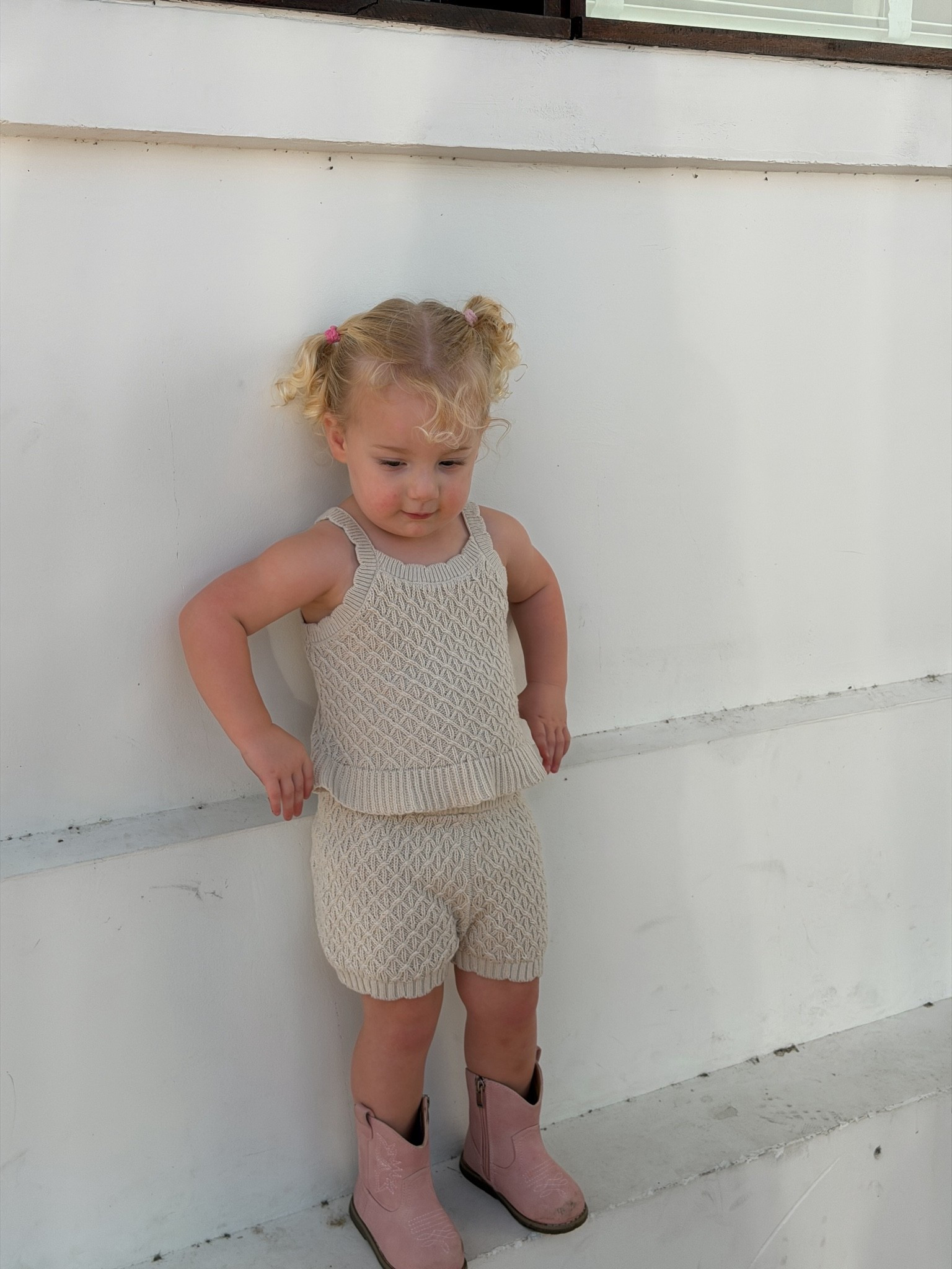 lucy’s outfit from abercrombie is one sale!