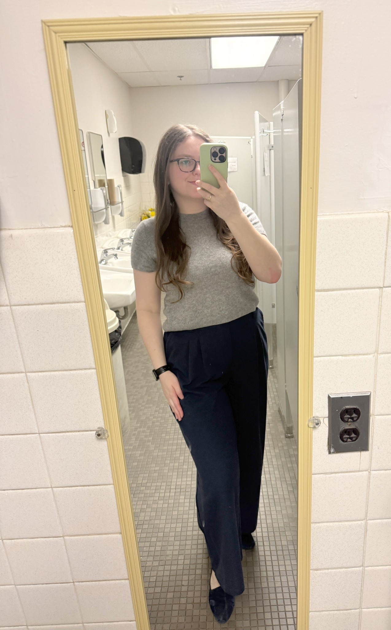 The comfiest outfit I’ve ever worn to the office! If you don’t own the Halara Waffle Knit Pant, what are you doing!? Super simple business casual outfit that felt like i was wearing my pajamas!

#LTKootd #LTKMidsize #LTKWorkwear
