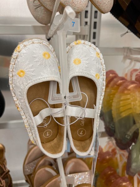 How absolutely adorable are these Toddler Arren Espadrille Sandals - by Cat & Jack™ White from @target?? Easter toddler sandals. Affordable fashion for kids. 

#target #espardilles #catandjack #daisy #easter #spring 

#LTKkids #LTKstyletip #LTKshoecrush