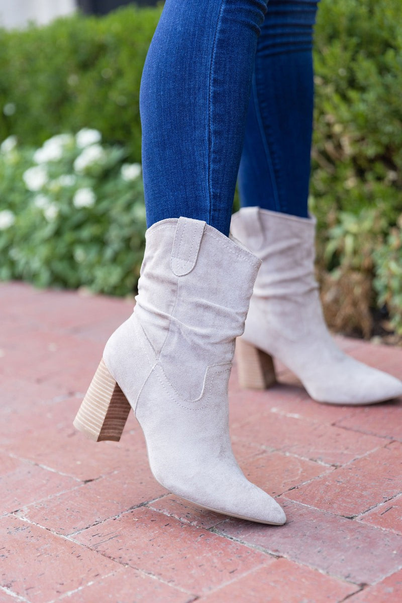Mavis Booties | Avara