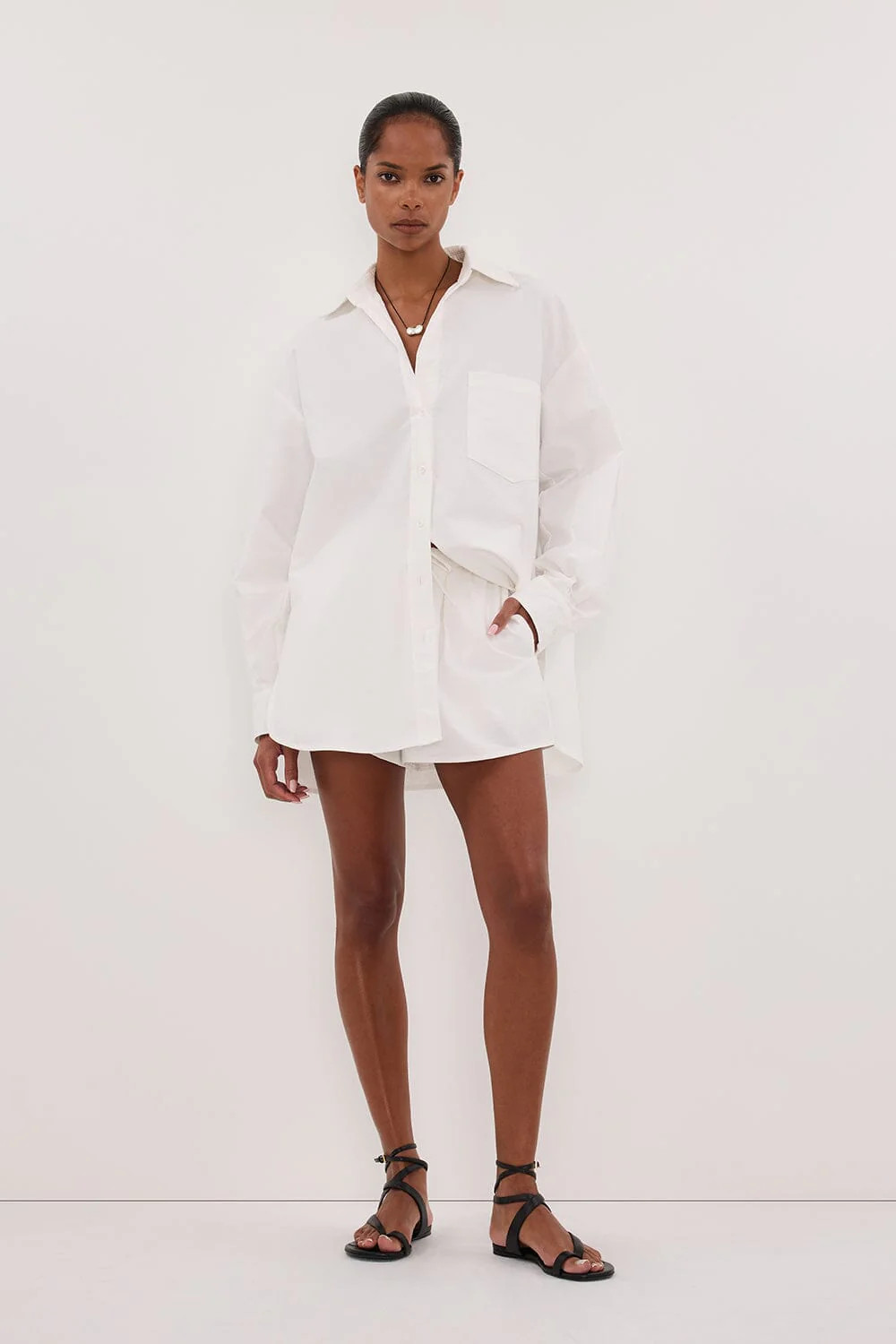 RHEA WHITE COTTON DRAWSTRING SHORT | DISSH