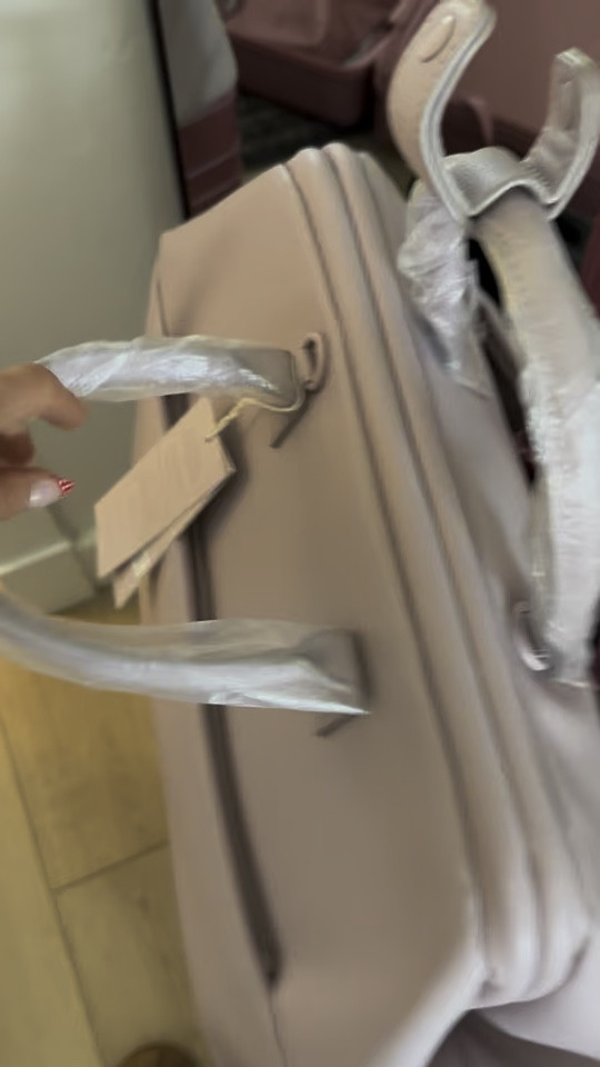 The most beautiful weekender bag from the wicked x beis collab! 

#LTKHoliday #LTKTravel #LTKVideo