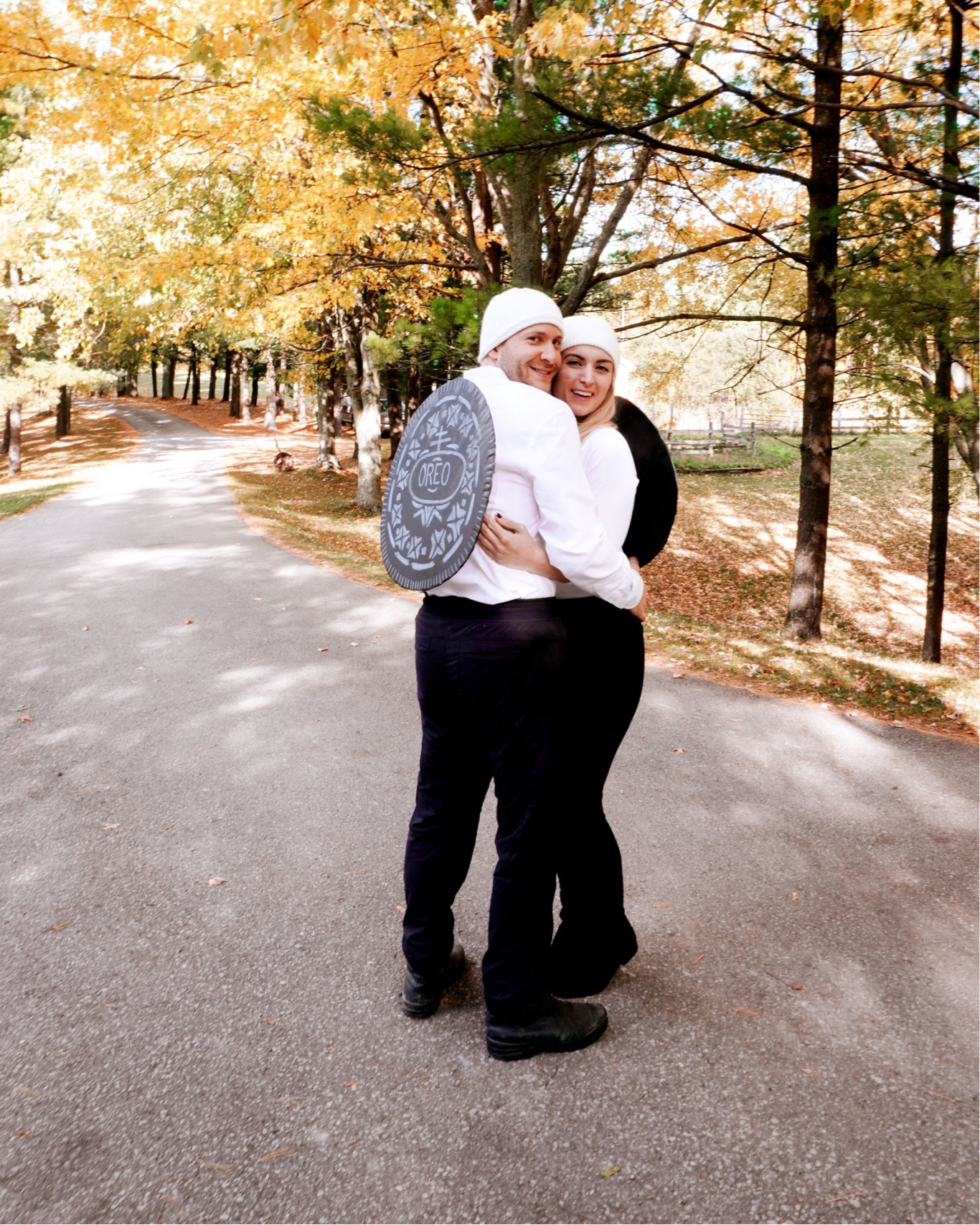 The cutest couples costume - an Oreo cookie!! - couples costumes - Halloween costumes - Halloween costume - Oreo costume 

#LTKunder50 #LTKHalloween #LTKSeasonal