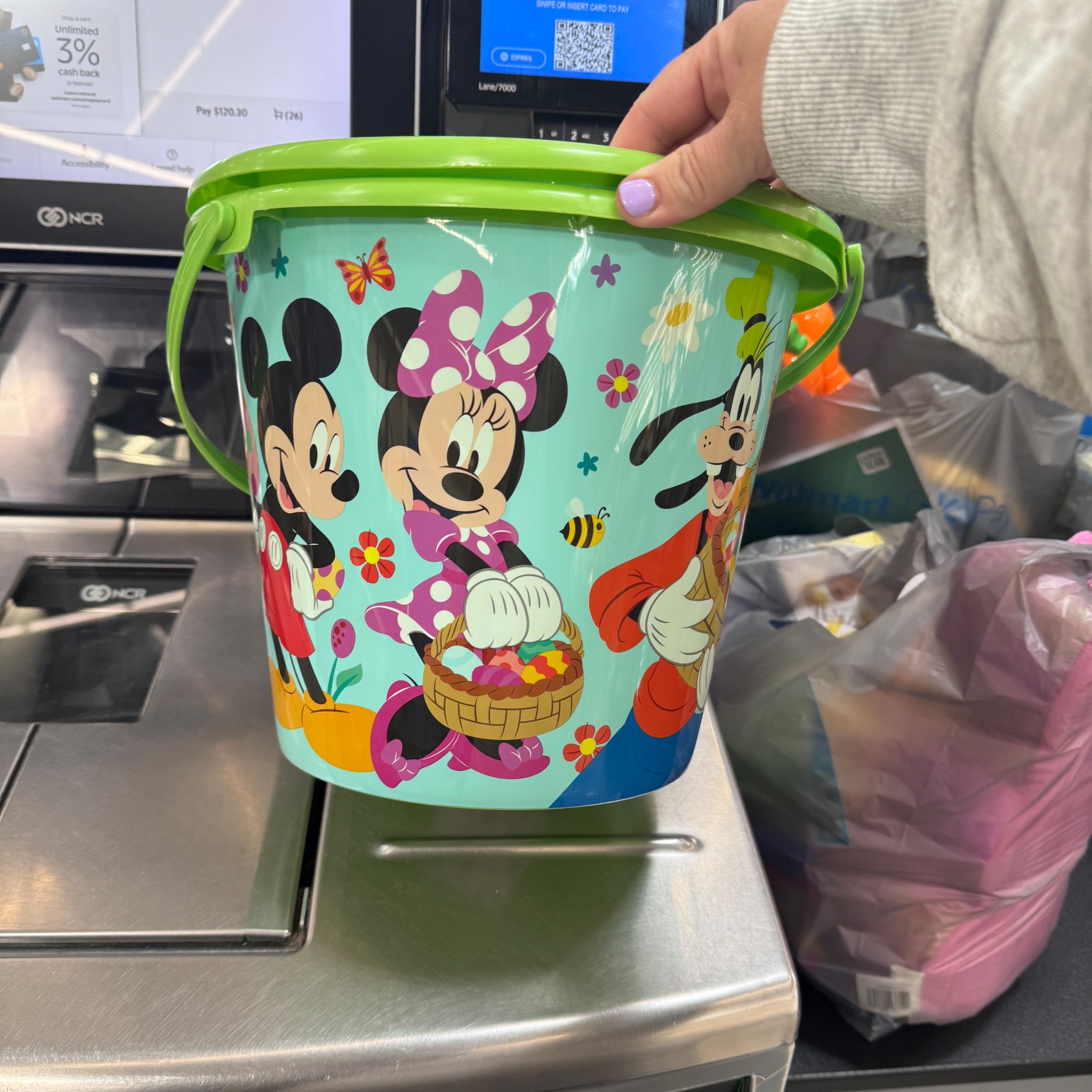 The cutest Disney Easter Bucket!



#LTKBaby #LTKmomlife #LTKKids