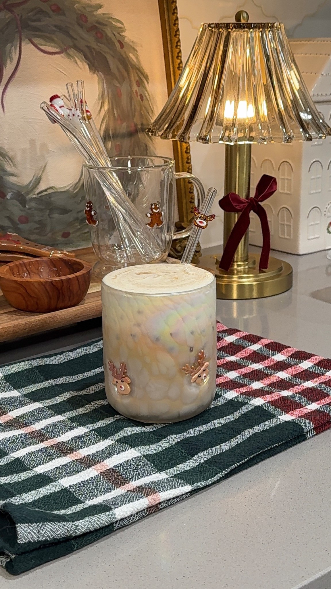 Christmas cup and straws 

#LTKSeasonal #LTKHoliday #LTKmorningroutine