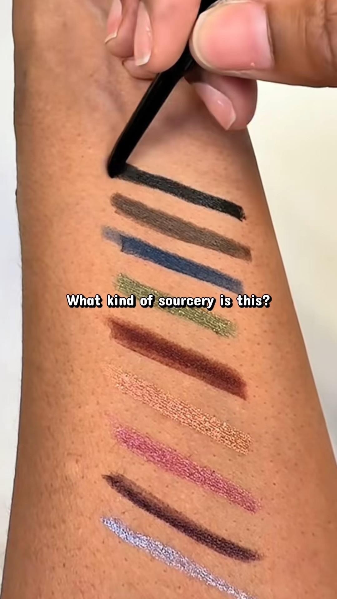 
Your eyeliner shouldn’t disappear by lunch… try this. 
This makeup is truly waterproof! It does not budge! 
The pigment, the glide, the COLORS!!!
If you love eyeliner... these new Urban

Decay shades are dangerous. Which one

are you wearing?

•Melted Onyx (black)

•Brown Noise (brown)

•Wine Spill (burgundy)

•Rough Waves (teal)

•Fluid Fig (plum)

•Solar Flick(copper duochrome)

•Dirty Martini (olive shimmer)

•Ruby Drip (raspberry shimmer)

•Denim Wash (periwinkle shimmer)

#waterproofmakeup
#makeuprecommendations #geleyeliner #makeupswatches #sweatproofmakeup #waterproofmakeup #humidityproof #summermakeup #all daywear #stayputmakeup #makeupthatlasts #nomakeupmeltdown #waterproofeyeliner #smudgeproofmakeup #longlastingmakeup #eyelinertutorial #wingedliner #makeuptips #beautyhacks #makeuplook #makeupideas #flawlessmakeup #makeupinspo #beautyessentials #makeuproutine #glammakeup #softglamlook
#Eyeliner @urban decay

#LTKBeauty