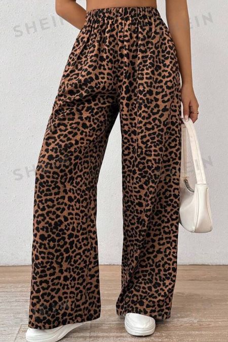 Shein Order 🤍

Can’t wait to get these pants in size XS. 

Pair it with a black denim Vest and heels or tennis shoes. 

#LTKFindsUnder100 #LTKWorkwear #LTKFindsUnder50