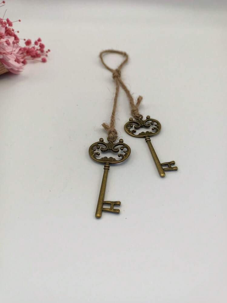 1pc Alloy Keychain With Rope Decoration Pendant | SHEIN