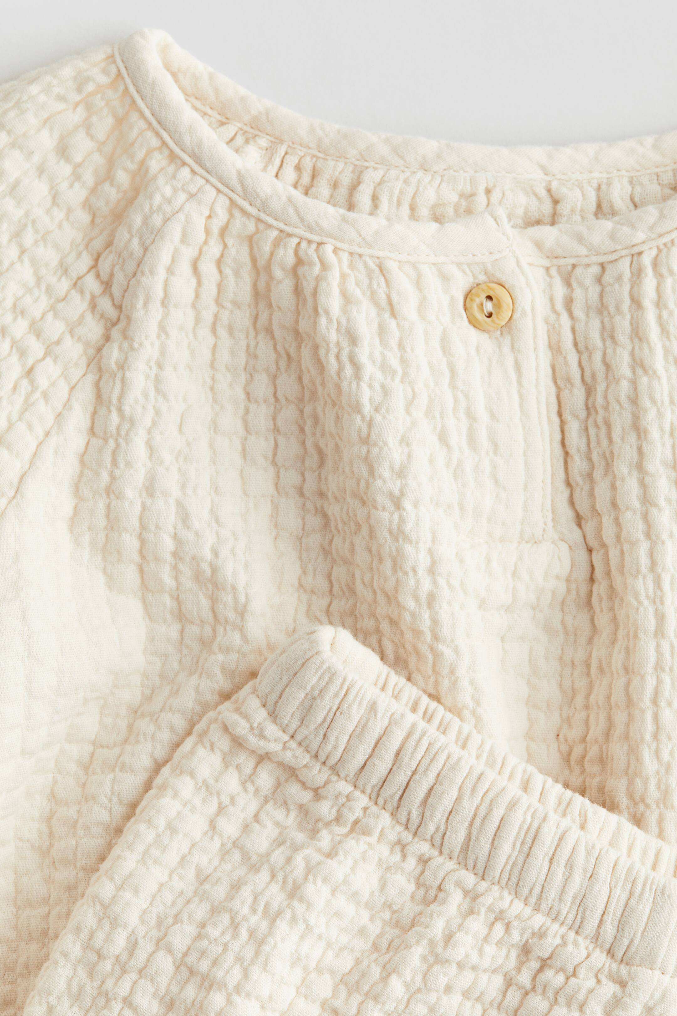 2-piece Crinkled Cotton Muslin Set - Cream - Kids | H&M US | H&M (US + CA)