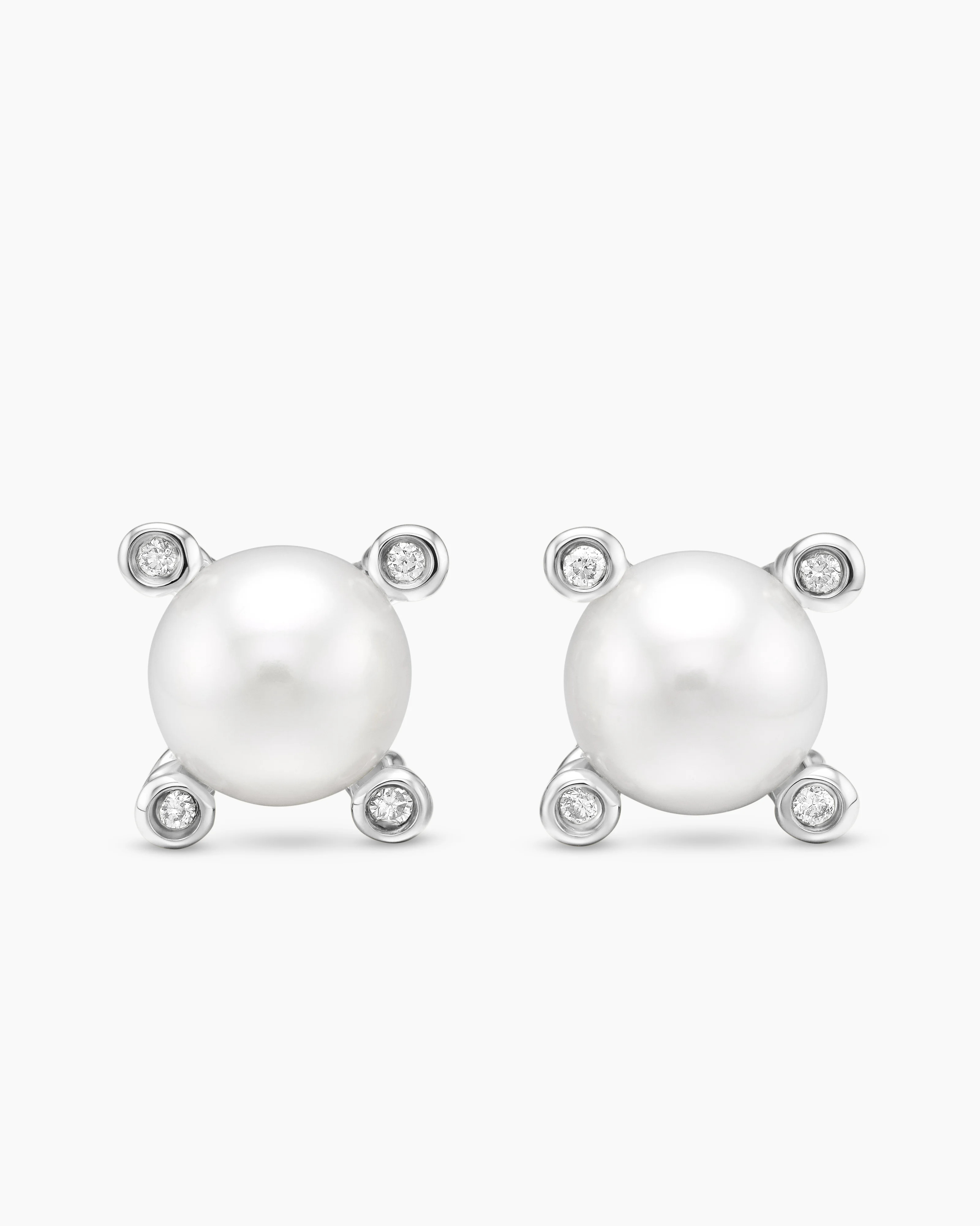 David Yurman | Pearl Stud Earrings in Sterling Silver with Pearls and Diamonds, 7.4mm | David Yurman