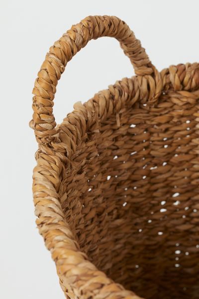 Small seagrass storage basket | H&M (UK, MY, IN, SG, PH, TW, HK)