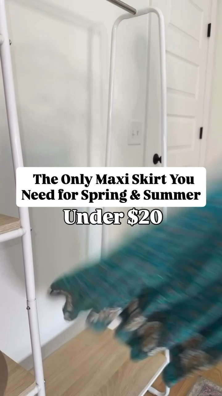 Maxi Skirt – 35% off, under $20. Use code GU6C9DJW. Promo expires 4/14 

#LTKSaleAlert #LTKSeasonal #LTKootd