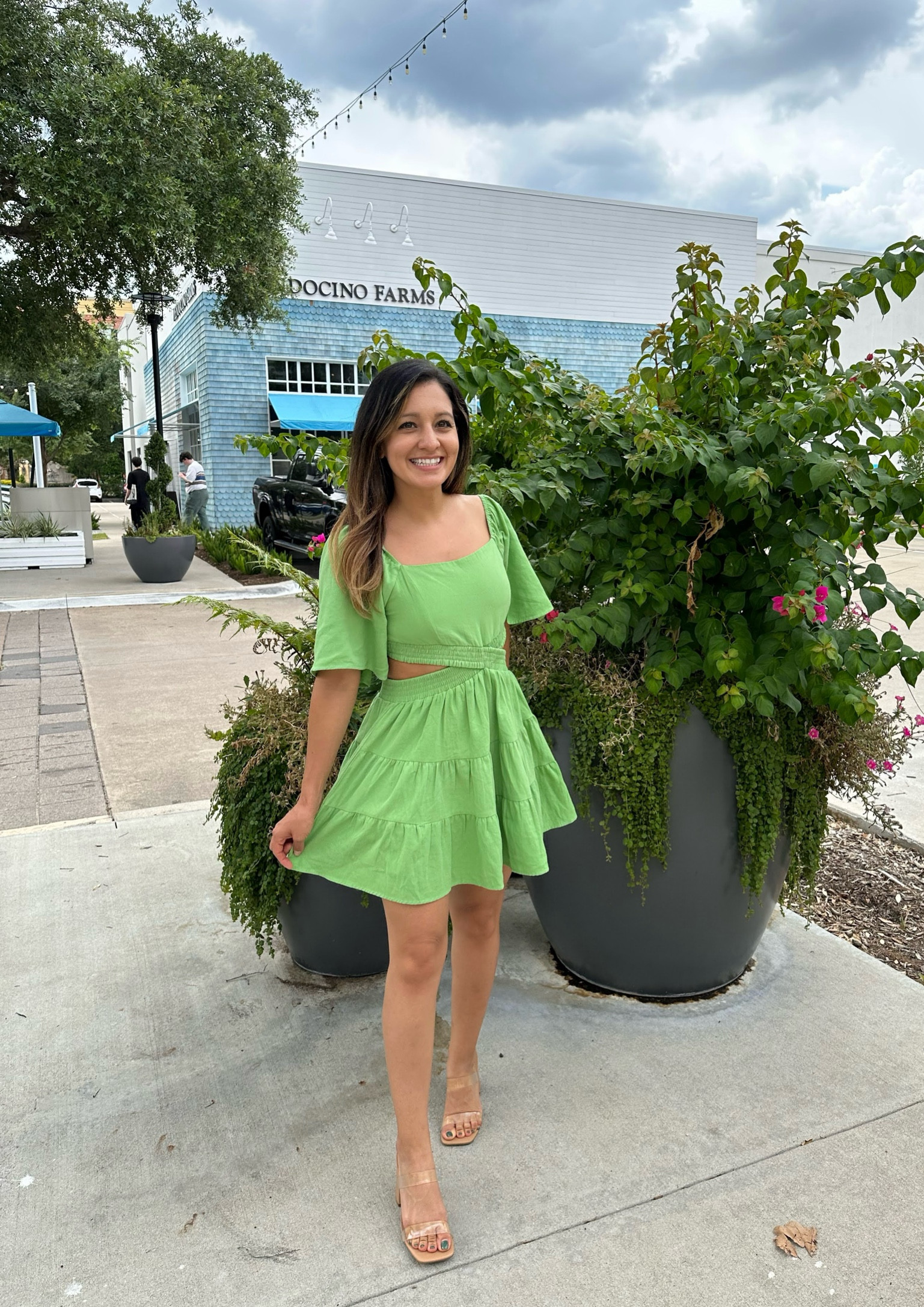 Summer green dresss

#LTKSeasonal #LTKFindsUnder50 #LTKSaleAlert