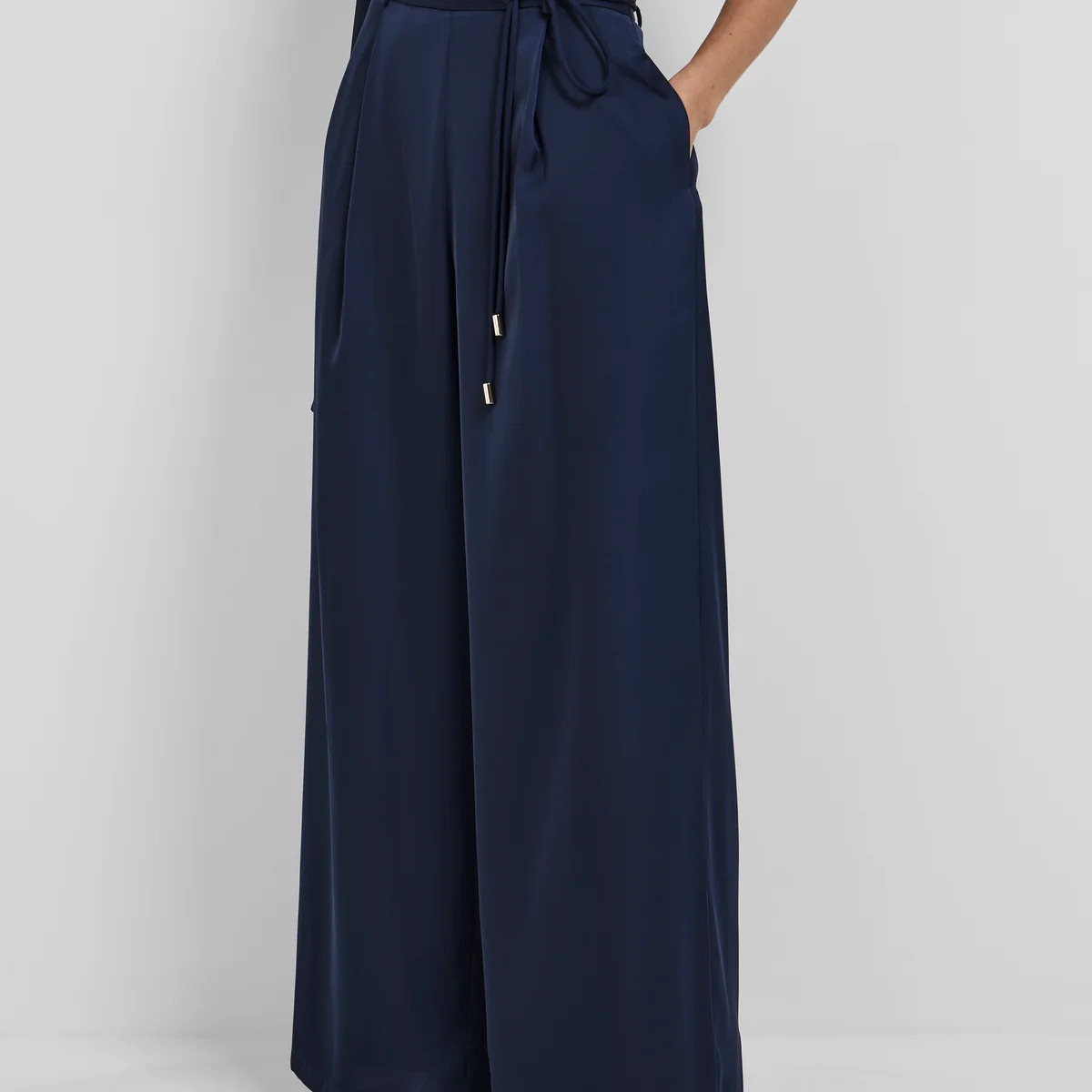 SIHAM PANT | Sheike (Australia)