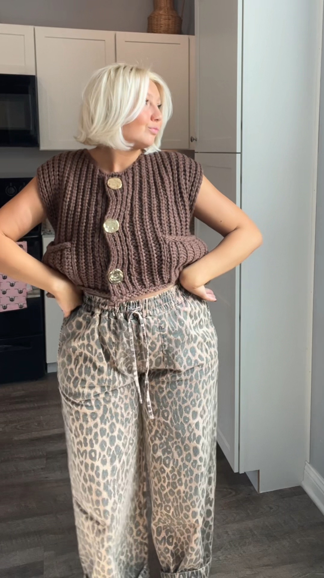 Wearing a size 12 in the pants! 

-xl old navy denim jacket 
-large FP baby tee 
-large FP cc tee 
-medium short sleeve cardigan 

Crewneck is from Parke on IG  

#LTKFallSale #LTKCon #LTKMidsize