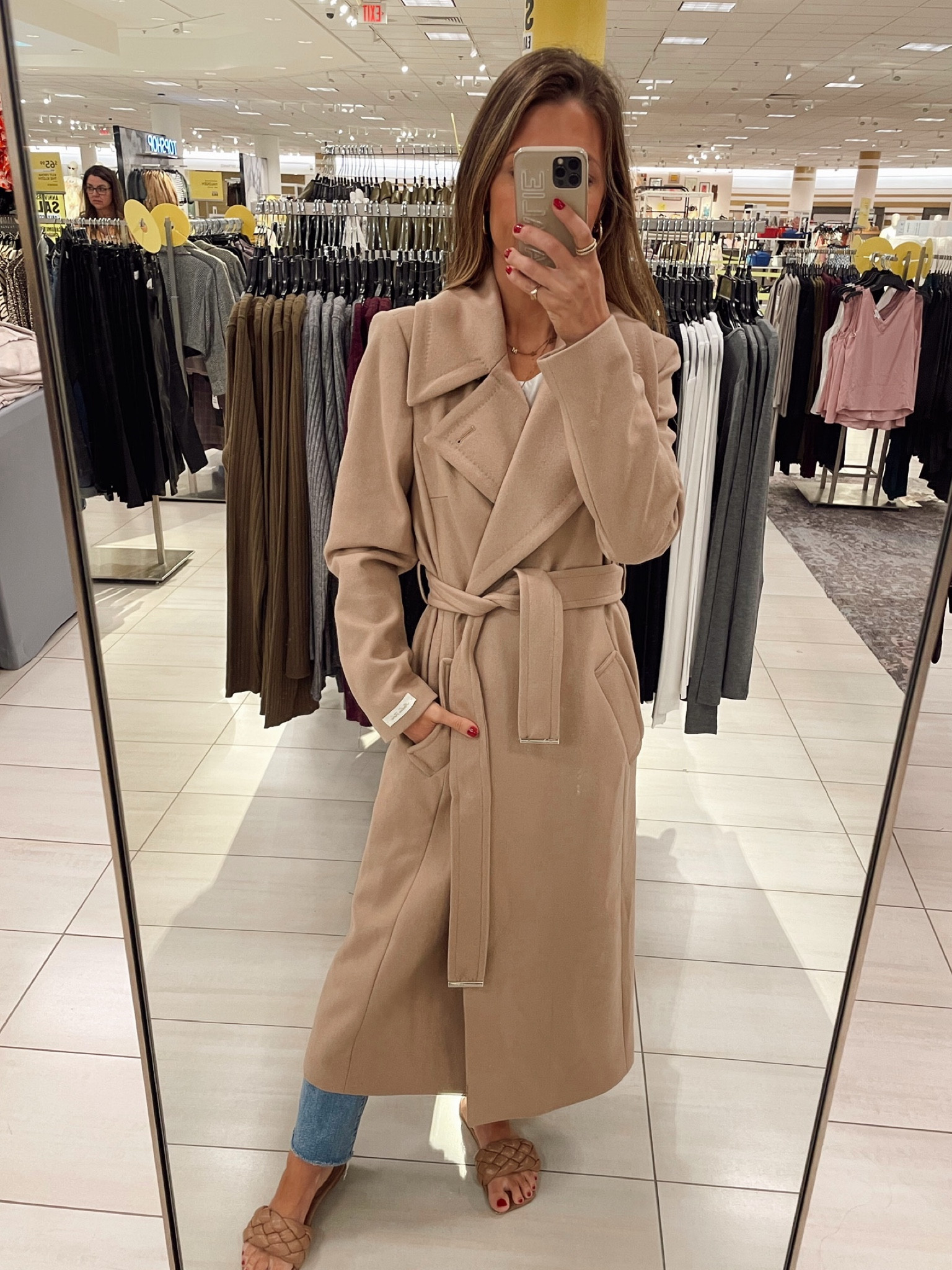 NSALE COATS 

#LTKstyletip #LTKsalealert #LTKxNSale