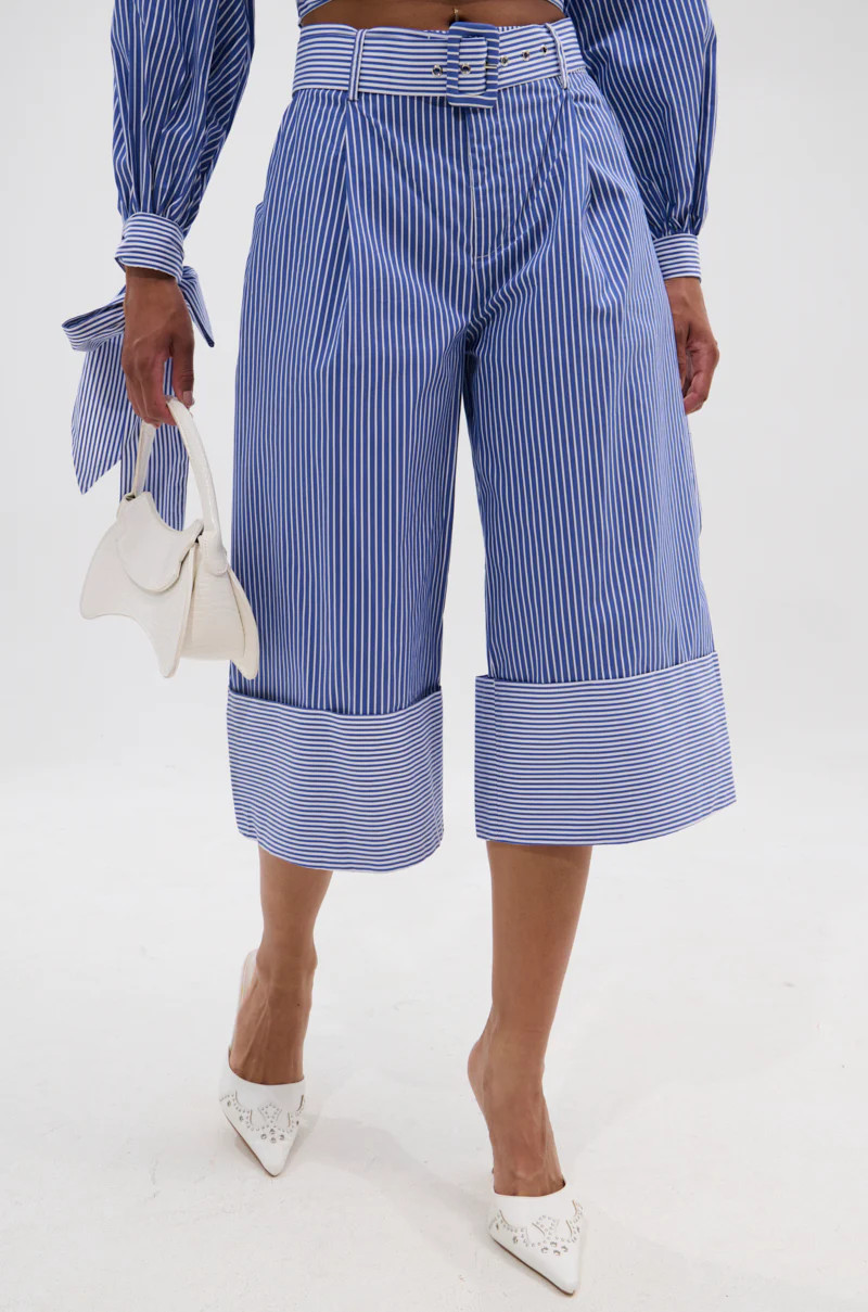UNDER THE SUN STRIPE SHORT | AKIRA