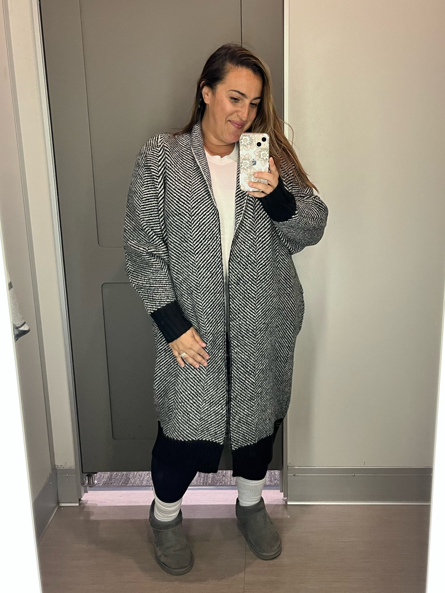 The absolute best coatigan Ever! Amazing Quality! Runs very big, I’m in a Medium! 

#LTKcurves #LTKstyletip #LTKsalealert