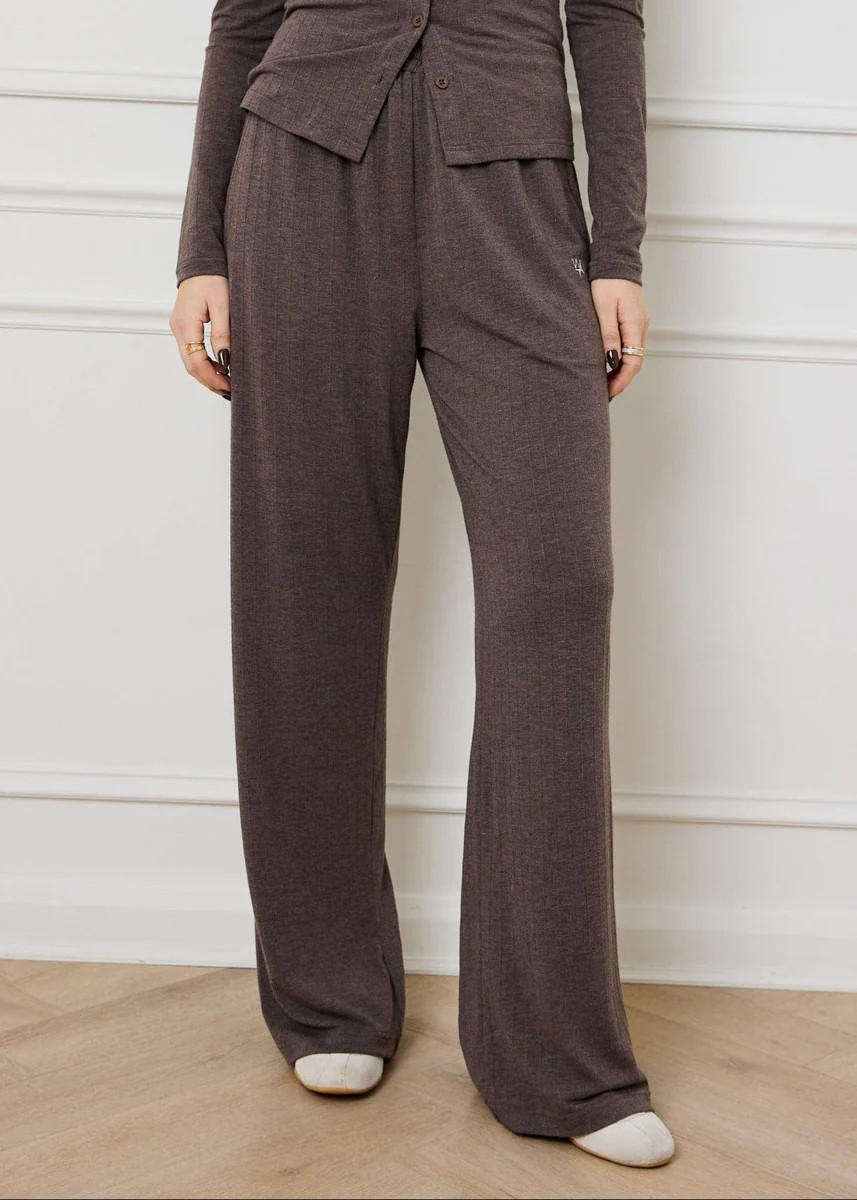 POINTELLE RELAXED WIDE LEG TROUSER - MOCHA | WAT The Brand