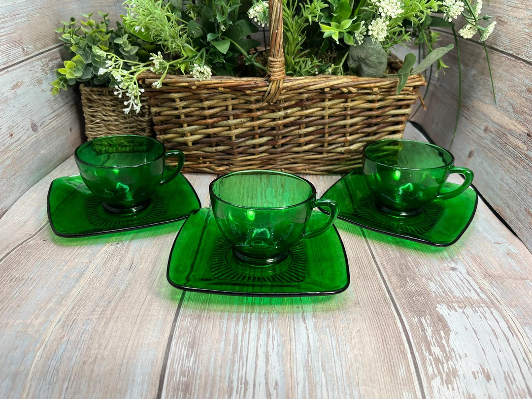 Anchor Hocking Charm Forest Green Cup & Saucer, Emerald Green Glass Cup and Saucer Set, Vintage G... | Etsy (US)