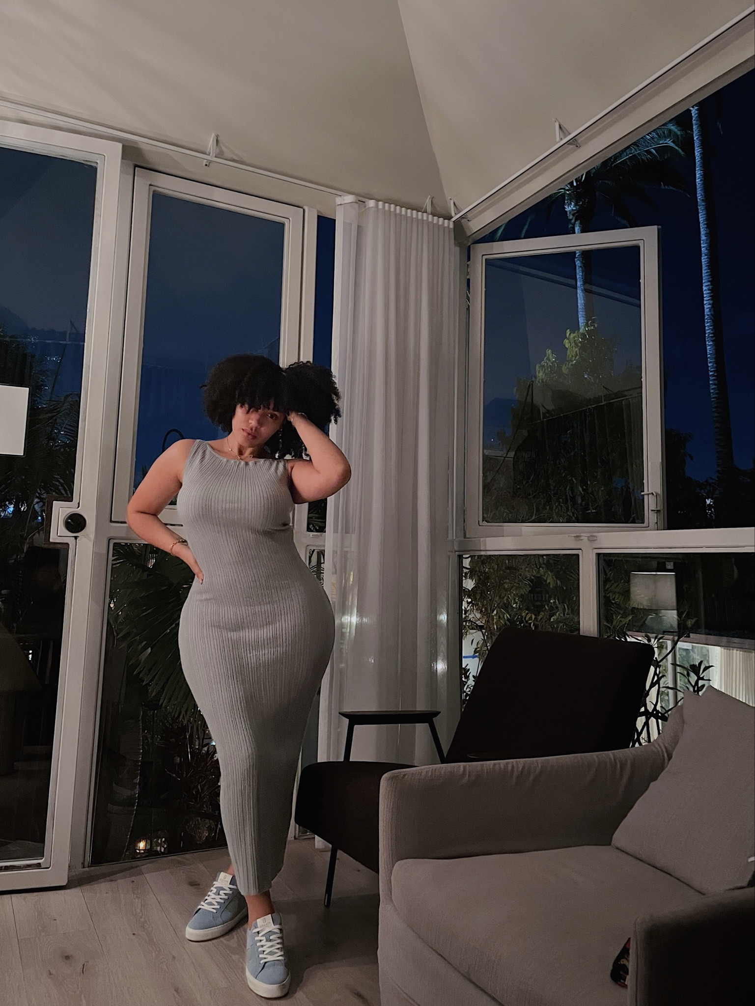 I’m gonna need all the colors of this dress, the fabric is so soft and stretchy. im wearing a size petite small! xoxo 