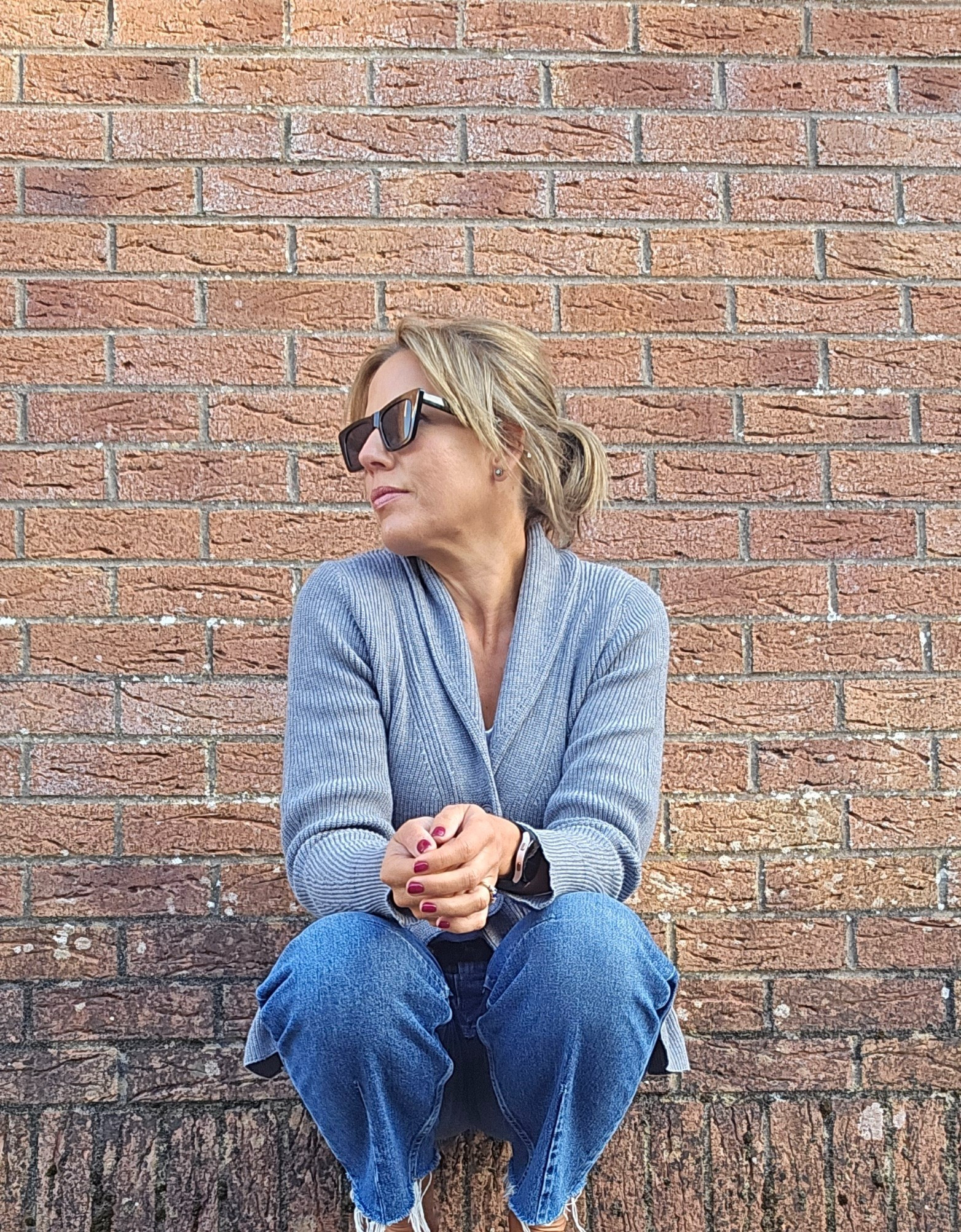 Barrel Jeans and the best white tee you'll ever need 

#LTKireland #LTKeurope #LTKautumn