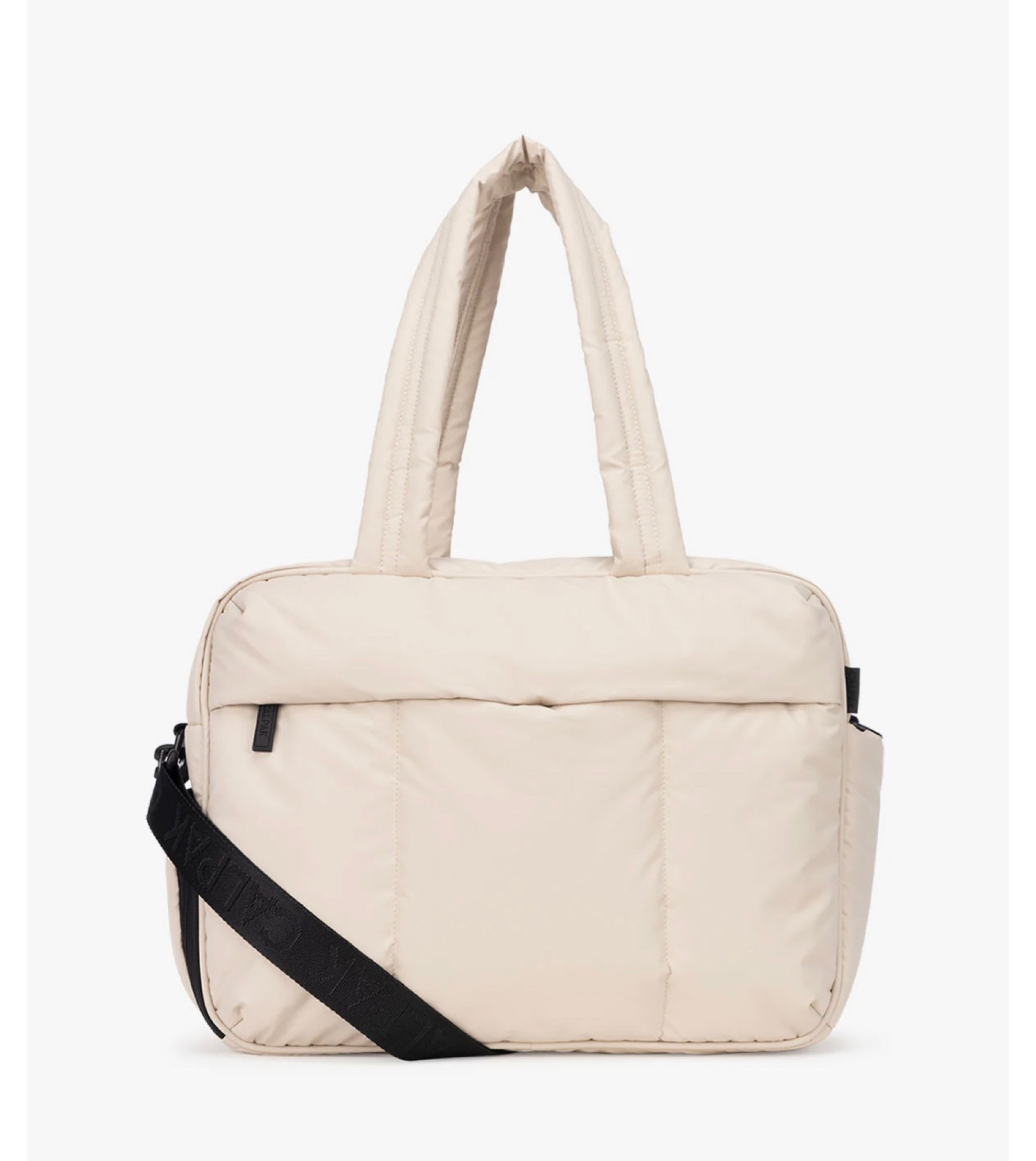 This is the absolute best bag you can possibly own ! Weather it is for a diaper bag, carry on, or weekend/overnight bag it is seriously the bomb !! 


#LTKbaby #LTKtravel #LTKitbag
