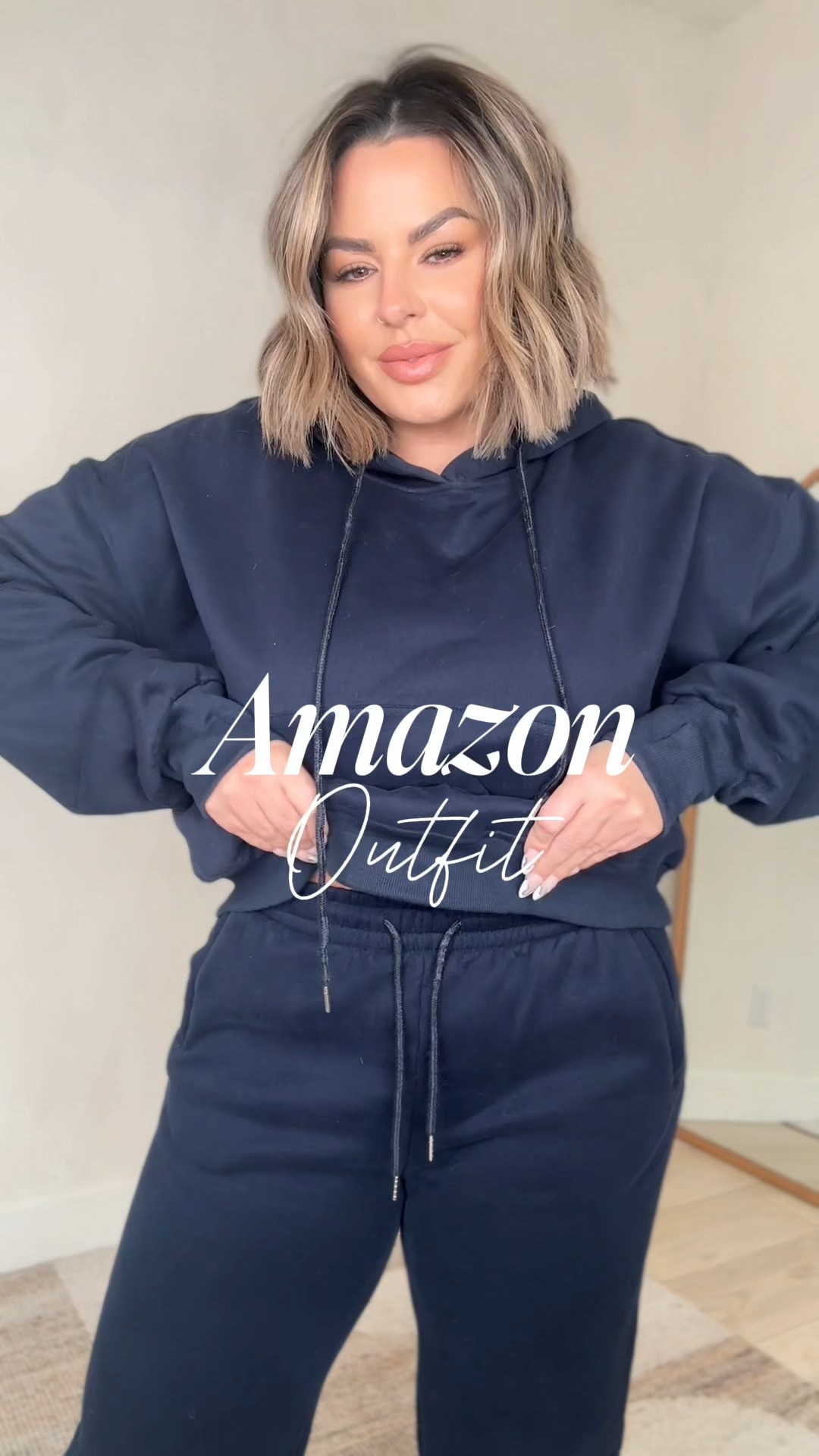 Size xl in the set. 
#amazon #matchingset #newbalance #alo 

#LTKFindsUnder50 #LTKFindsUnder100 #LTKMidsize