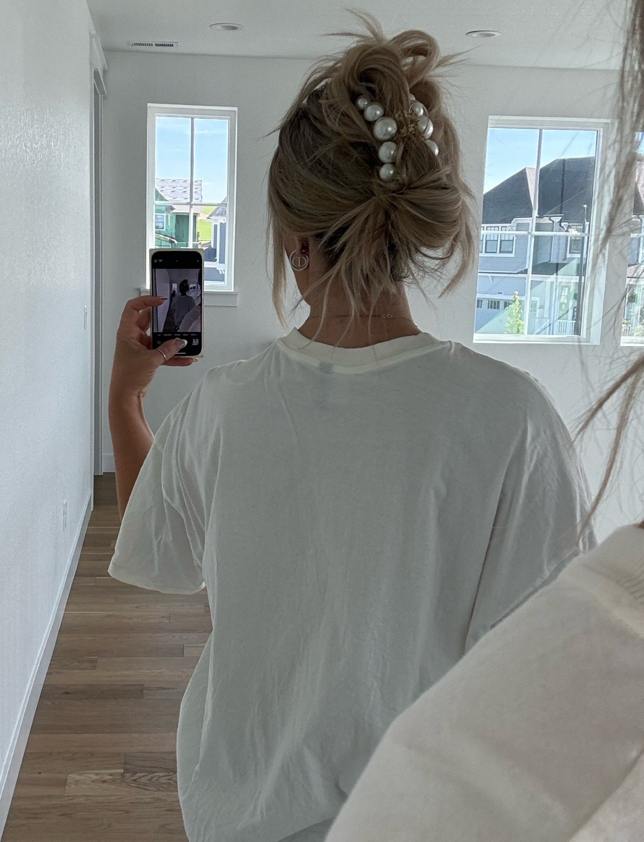 Hair 
Hair accessory
Hair clip
Hair style 


#LTKBeauty #LTKStyleTip #LTKOver40