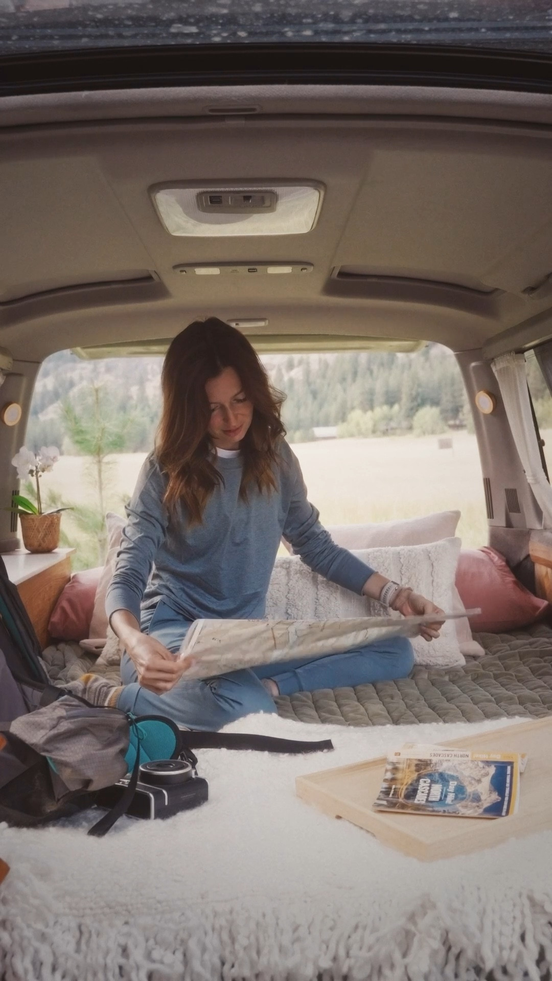 Only a few items in my wardrobe travel as often as I do. And at the top of that list are my @vuoriclothing Performance Joggers! I love them so much I have them in 4 colors. 🩶🤎🖤🩵 #ad

#LTKVideo #LTKActive