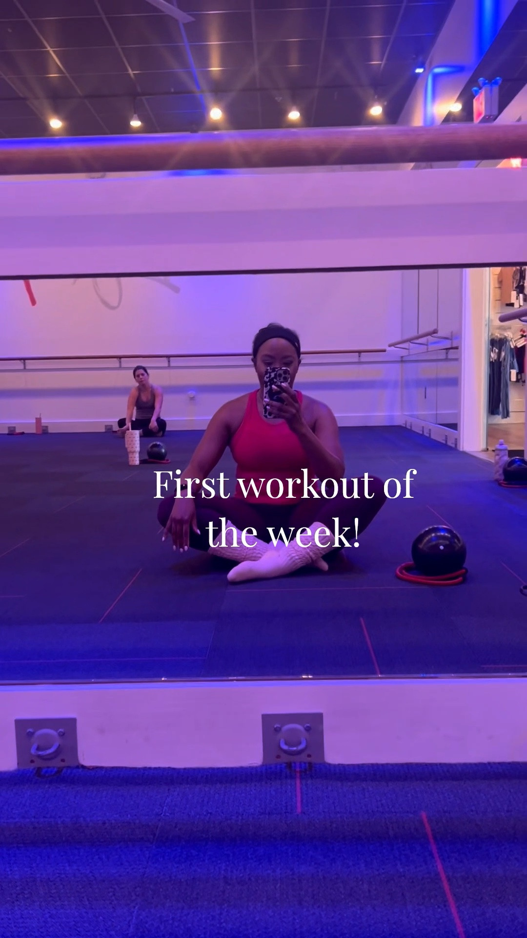 First workout this week! It’s always a great day when I make it to the barre 🥰🥰🥰

#LTKOver40 #LTKfitnessgoals
