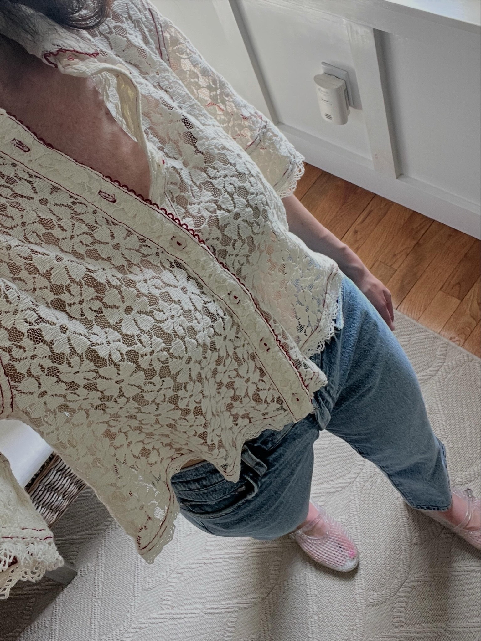 Most comfortable jeans ever 🤍

#LTKootd #LTKmomlife #LTKSeasonal
