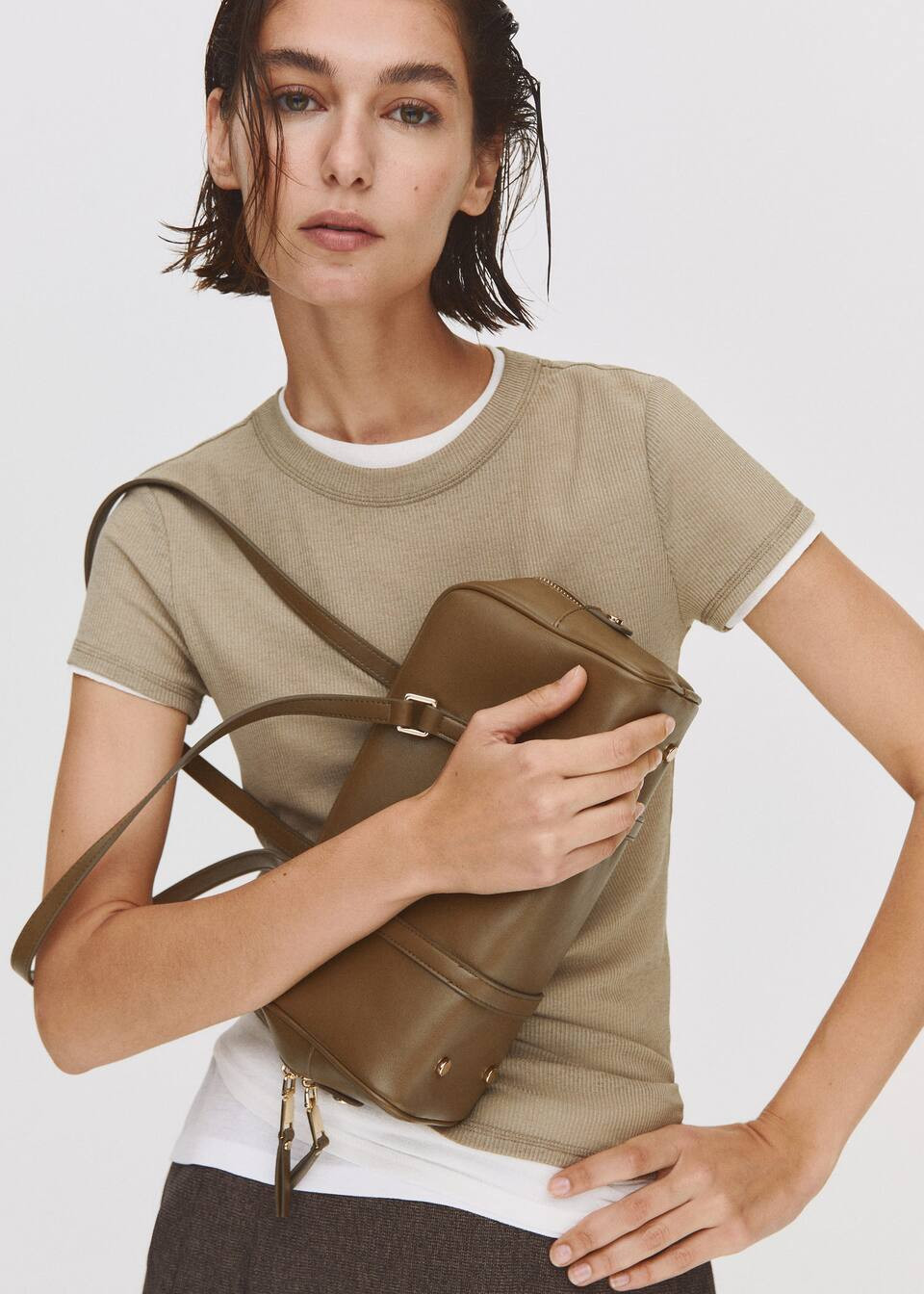 Double-handle bowling bag -  Women | Mango USA | MANGO (US)