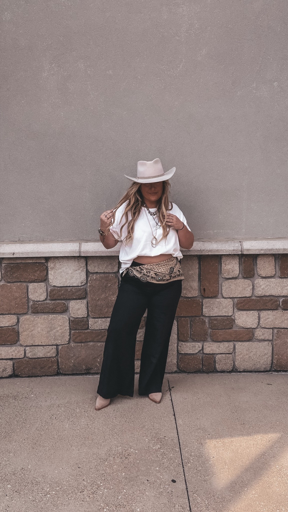 This outfit deserves a country concert immediately 🎶🤠  #coastalcowgirl #westernstyle #cowgirlstyle #westernfashion #cowgirloutfit #countryconcertoutfit #westernchic #nashvillestyle #southernstyle #widelegpants #cowboyhatstyle #neutralstyle #bohowestern #rodeostyle #outfitinspo #fashioninspo #everydaystyle #ltkfashion #ltkstyle #pinterestfashion #summerstyle #westernwear #trendystyle #countrygirlstyle #ootd #styledaily #fashioncreator #westerninspo #girlswithstyle #cowgirlaesthetic

#LTKgrwm #LTKdayinmylife #LTKootd